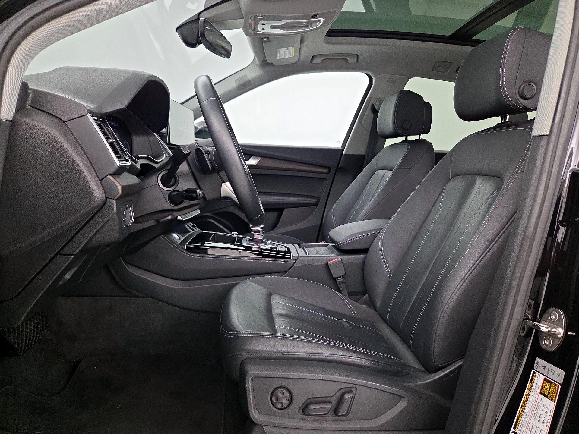 Thumbnail: 2021 Audi Q5 - 11