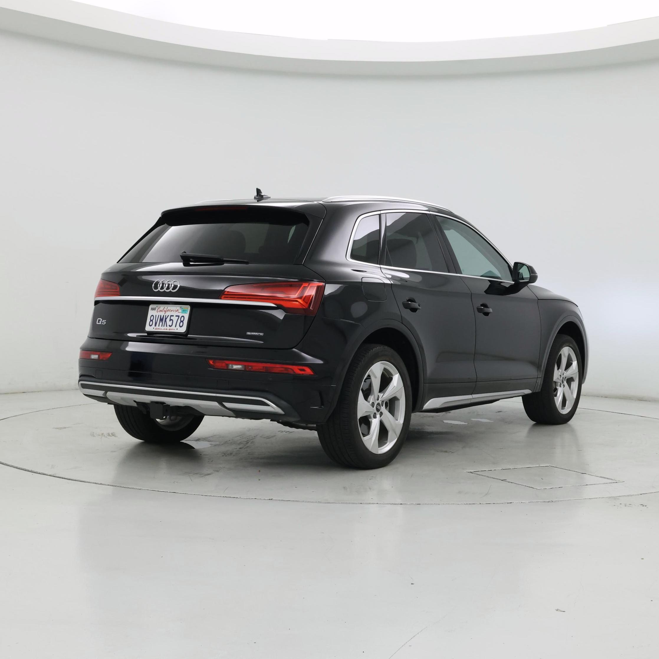 Thumbnail: 2021 Audi Q5 - 8
