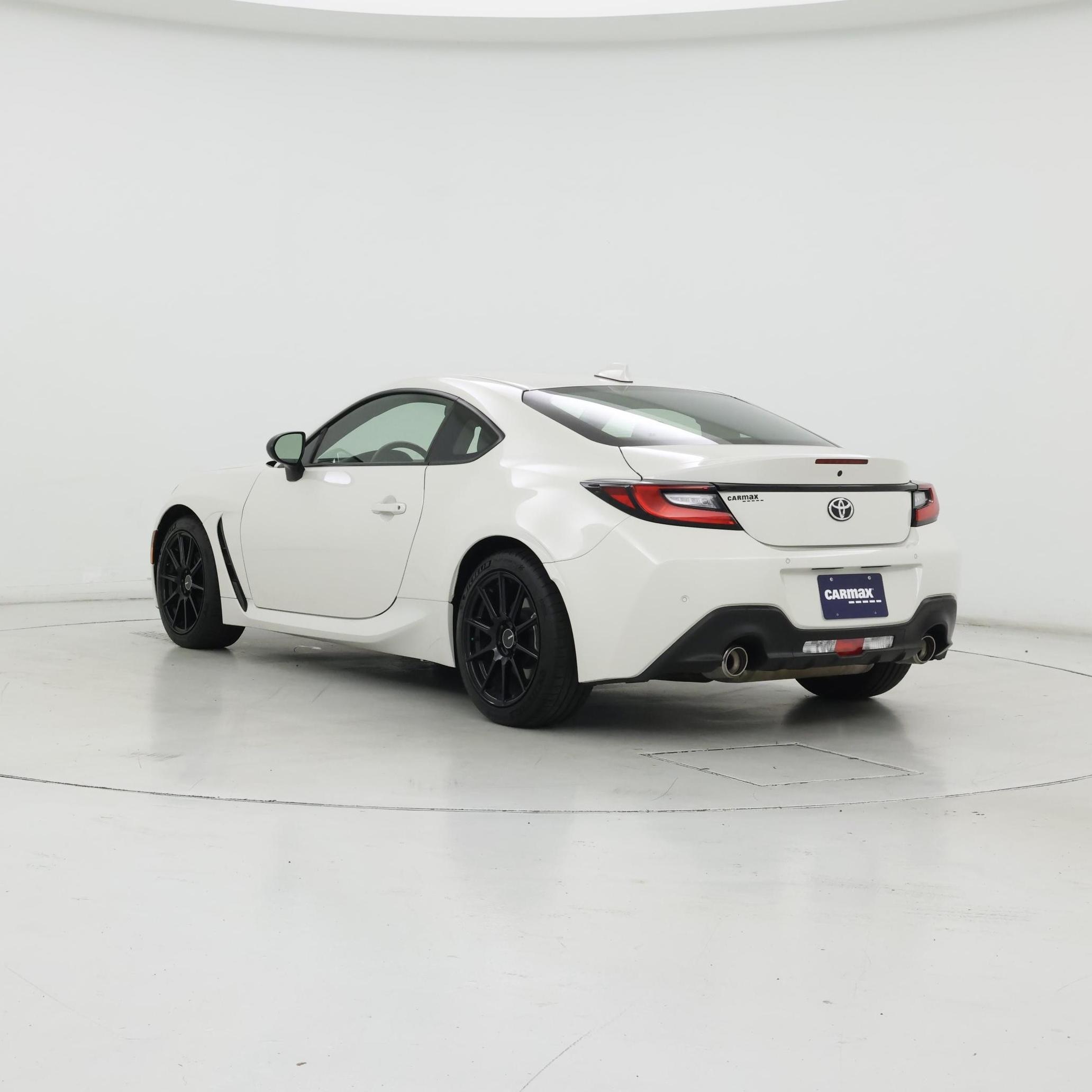 Thumbnail: 2024 Toyota GR86 - 2