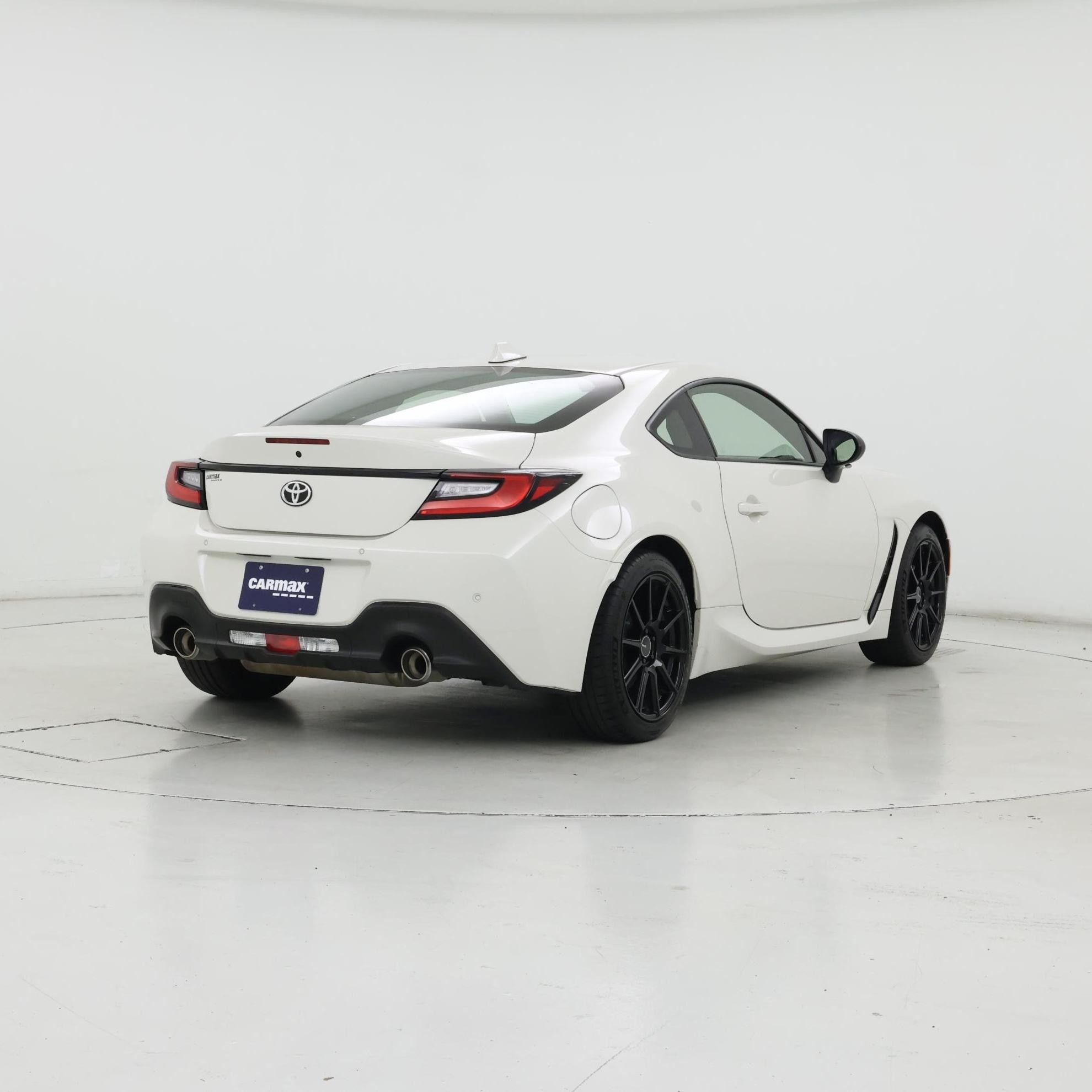 Thumbnail: 2024 Toyota GR86 - 8