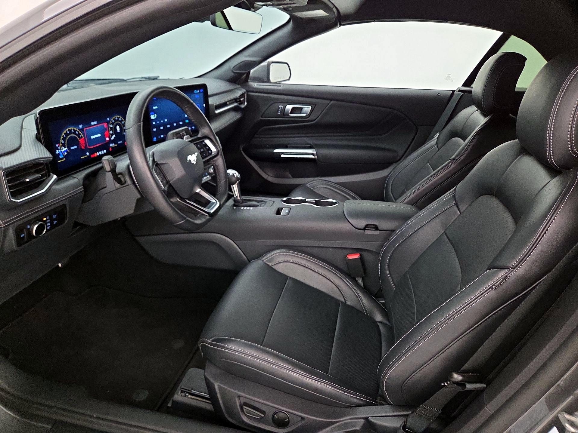 Thumbnail: 2025 Ford Mustang - 11