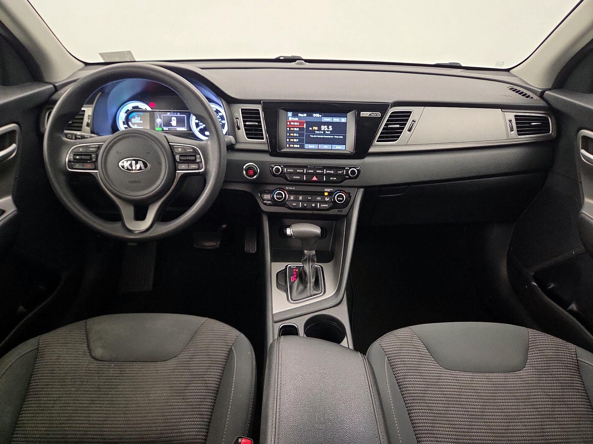 Thumbnail: 2018 Kia Niro - 9
