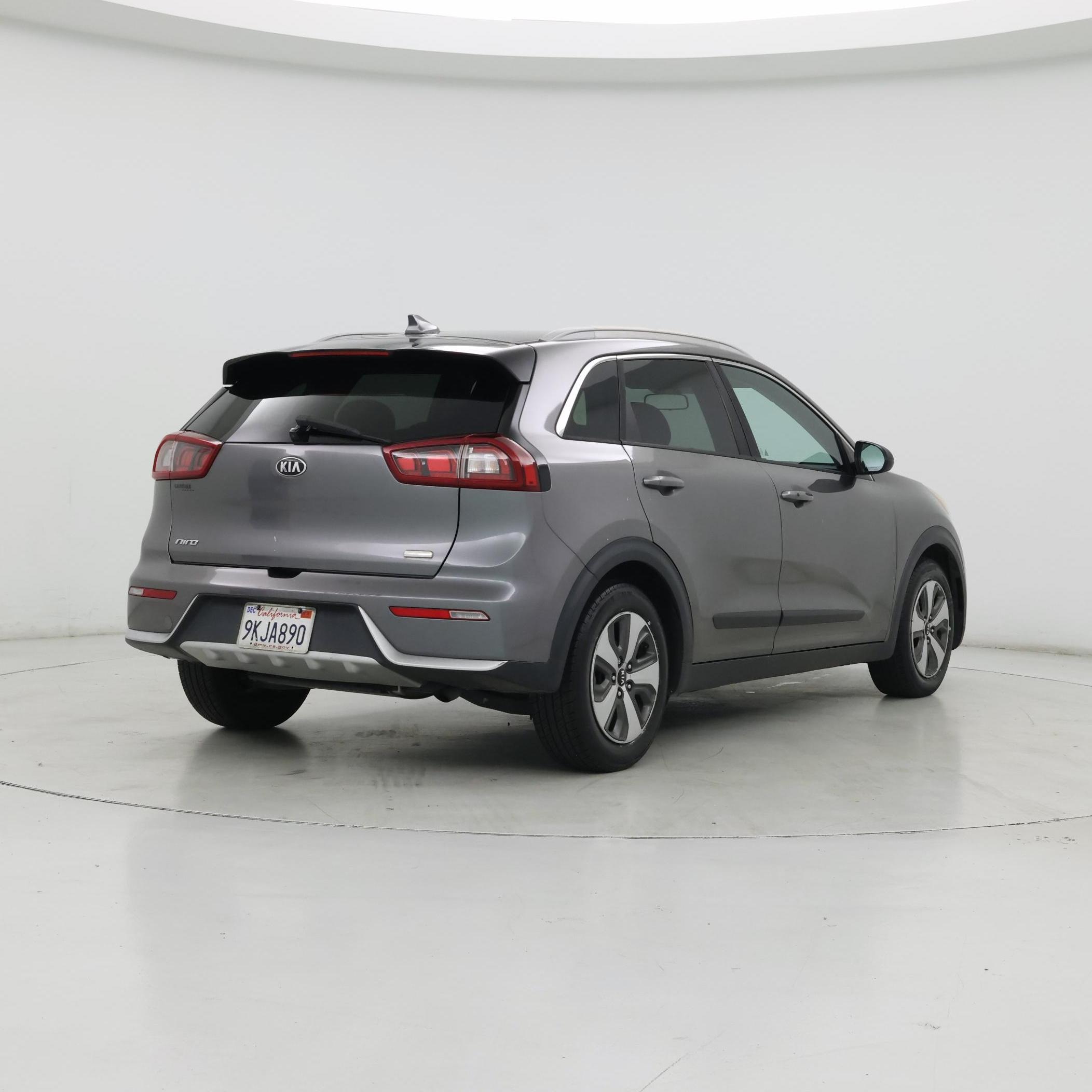 Thumbnail: 2018 Kia Niro - 8