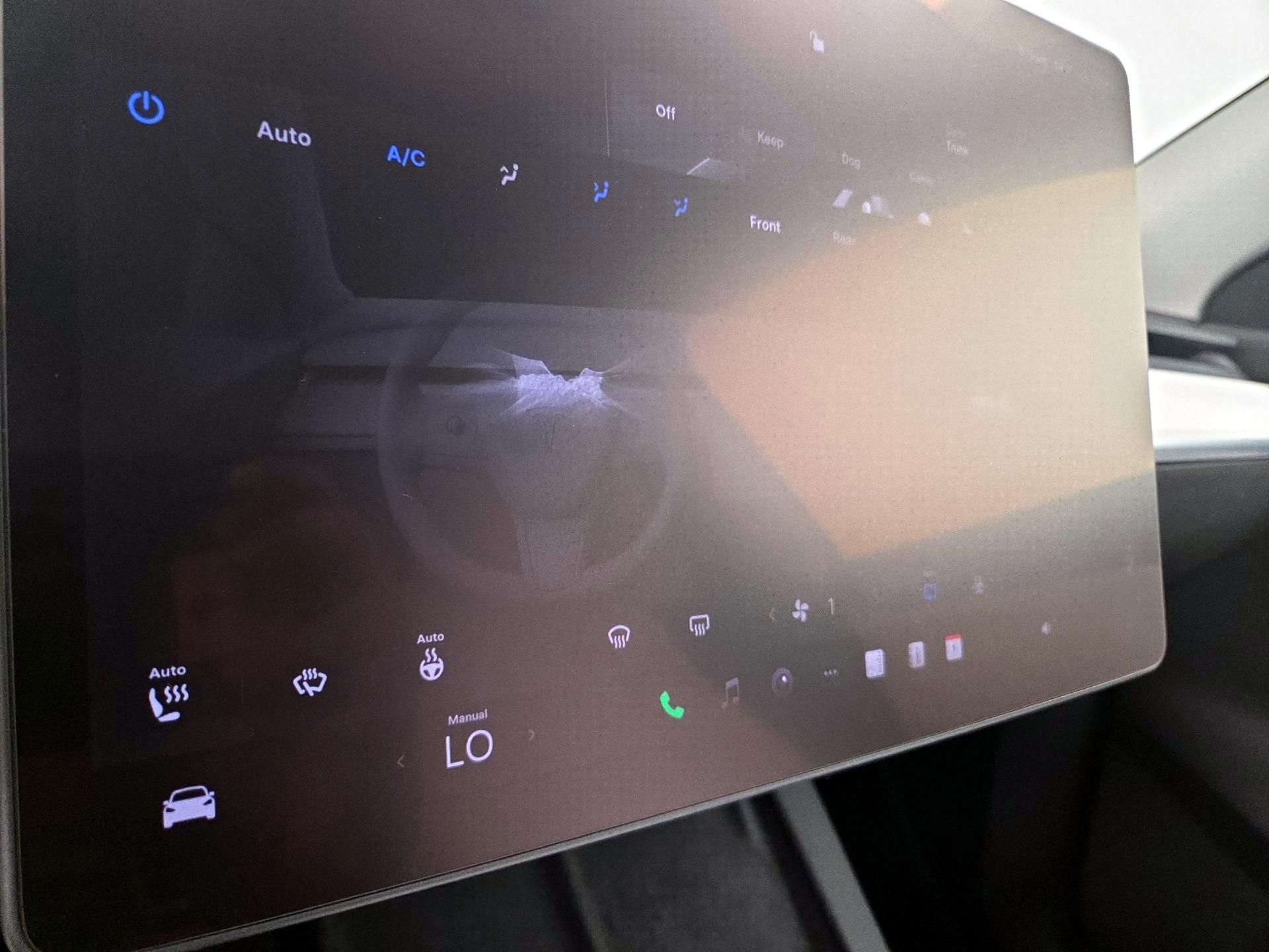 Thumbnail: 2022 Tesla Model Y - 16