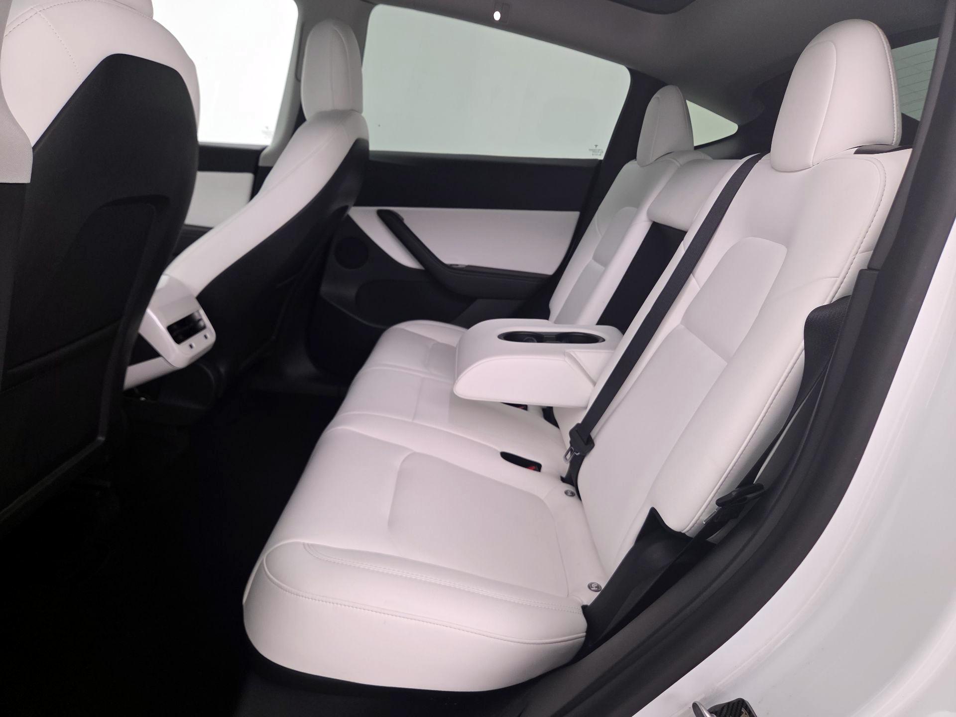 Thumbnail: 2022 Tesla Model Y - 20