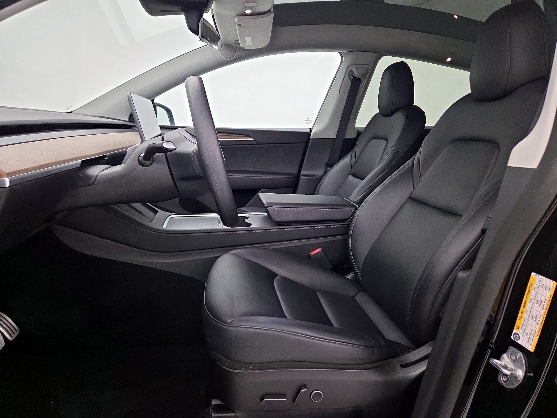 Thumbnail: 2022 Tesla Model Y - 11