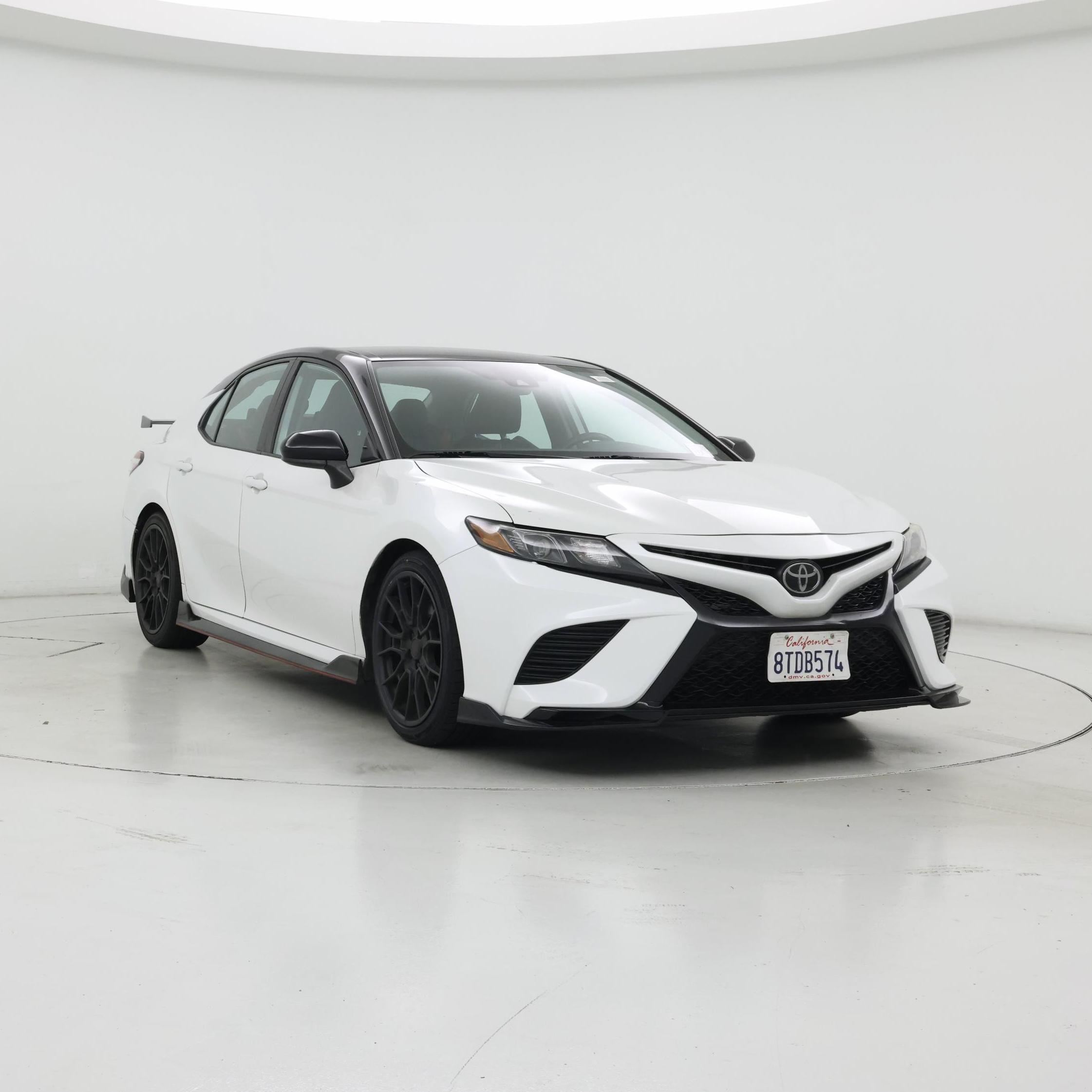 White 2020 Toyota Camry Sedan Front-Wheel Drive Automatic