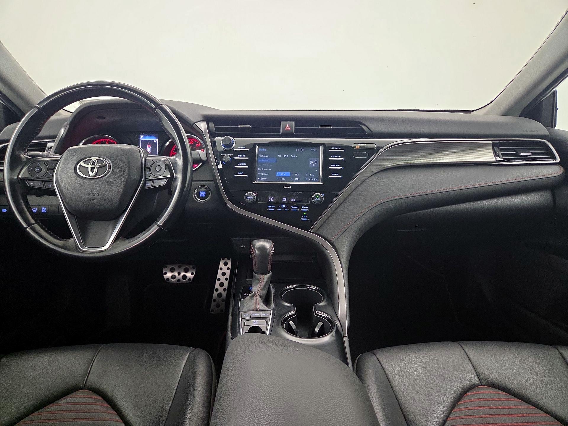 Thumbnail: 2020 Toyota Camry - 9