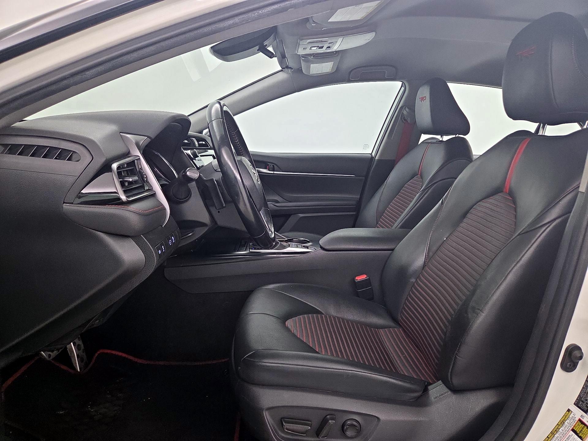 Thumbnail: 2020 Toyota Camry - 11