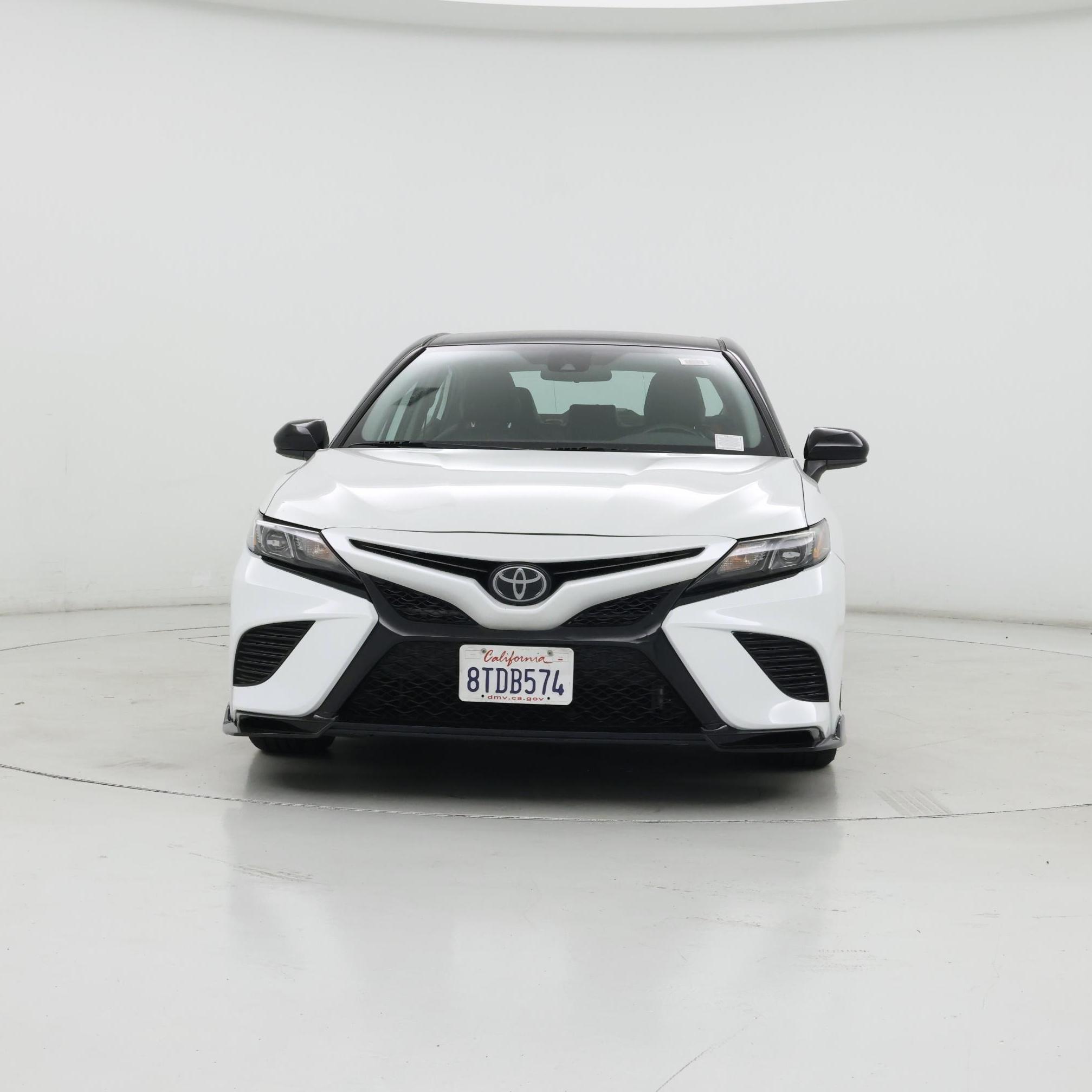 Thumbnail: 2020 Toyota Camry - 5