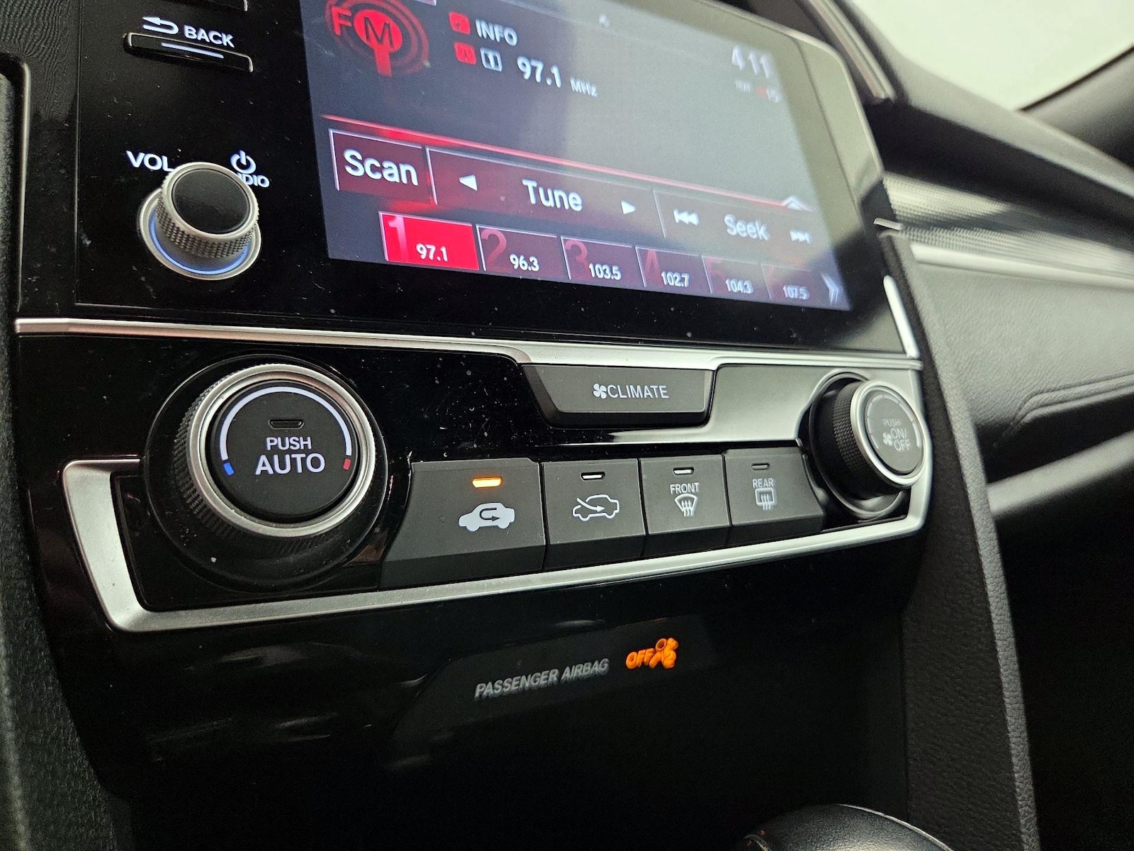2020 Honda Civic Sport - Photo 16