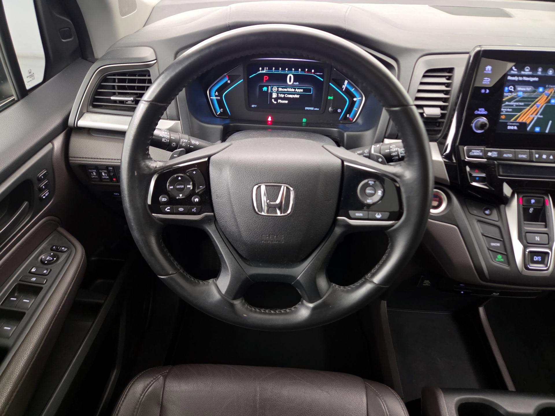 Thumbnail: 2018 Honda Odyssey - 10
