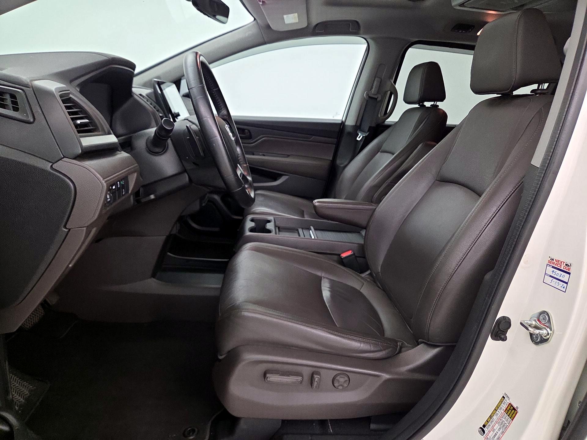 Thumbnail: 2018 Honda Odyssey - 11