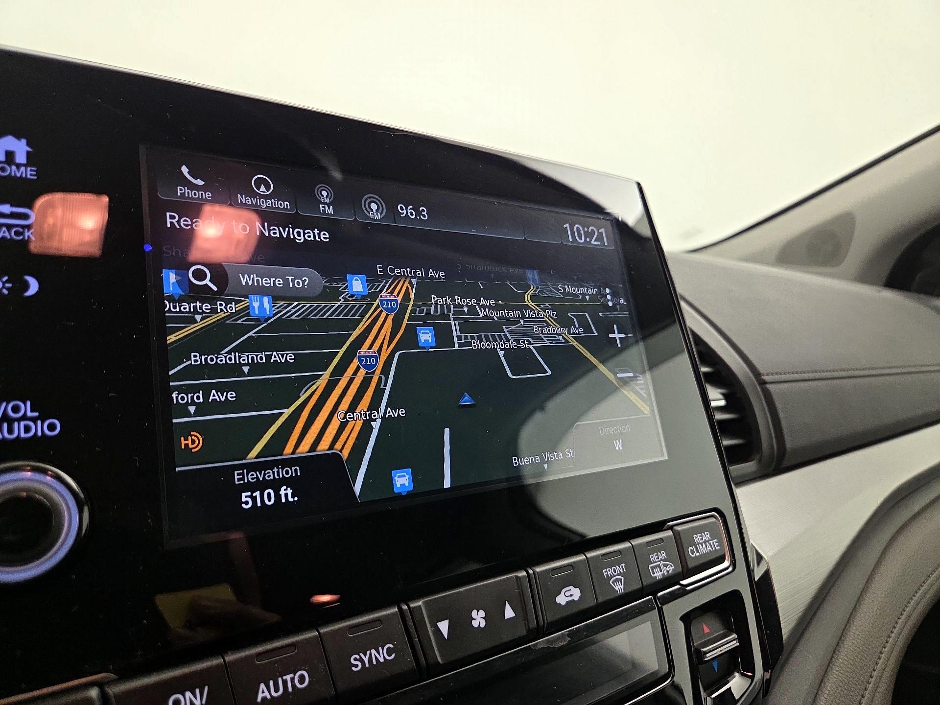 Thumbnail: 2018 Honda Odyssey - 14