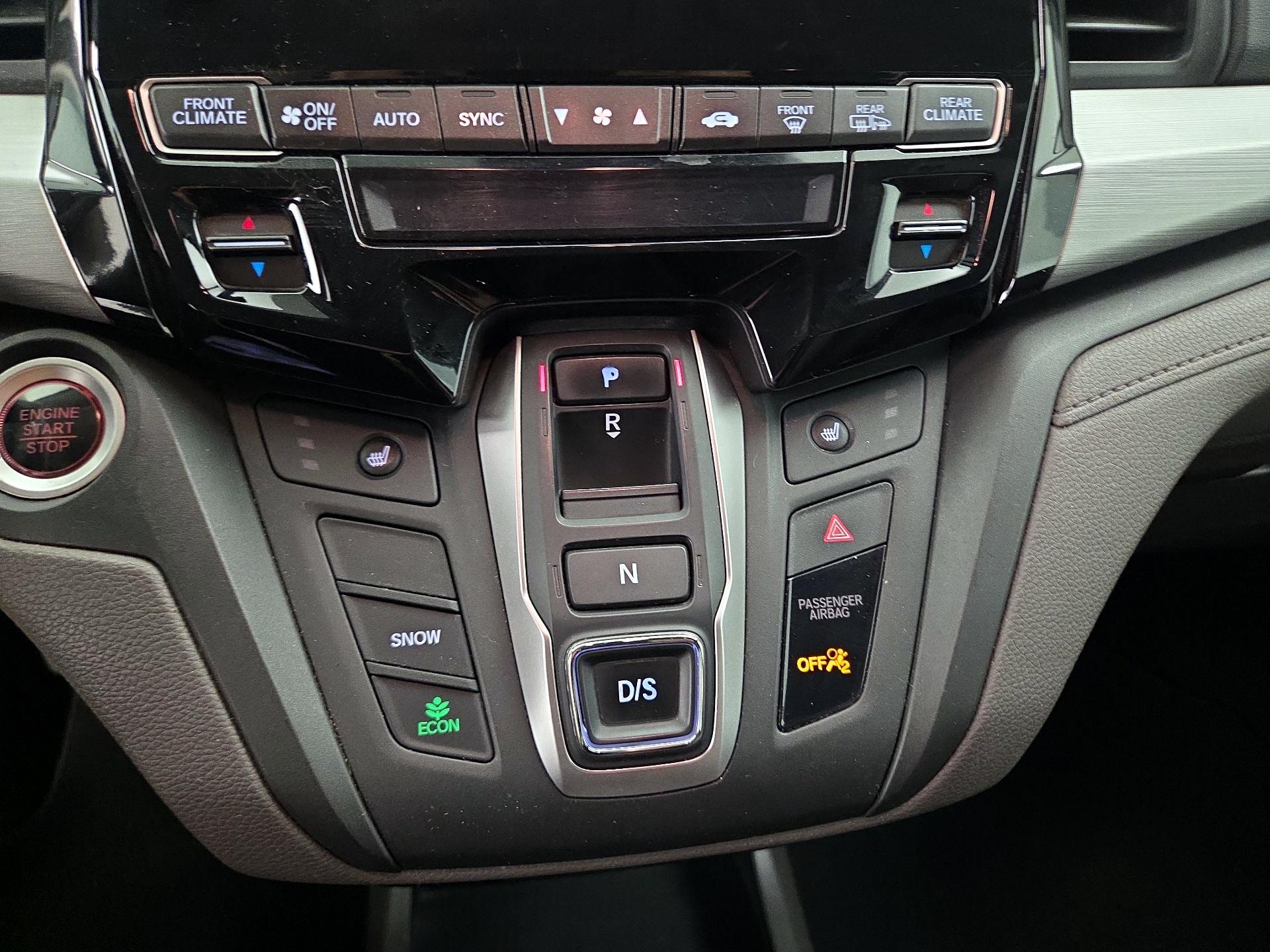 Thumbnail: 2018 Honda Odyssey - 18