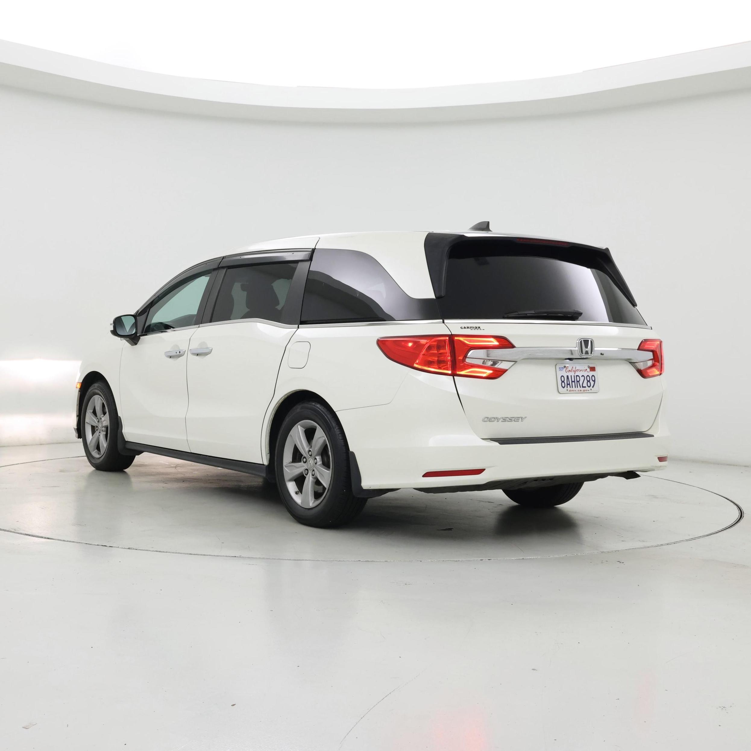 Thumbnail: 2018 Honda Odyssey - 2