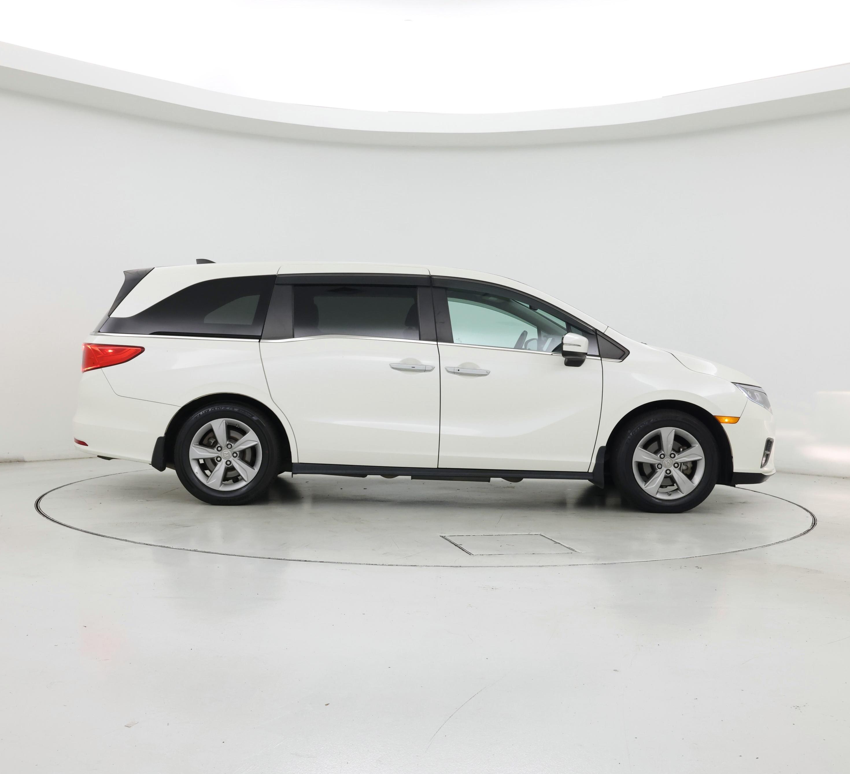 Thumbnail: 2018 Honda Odyssey - 7