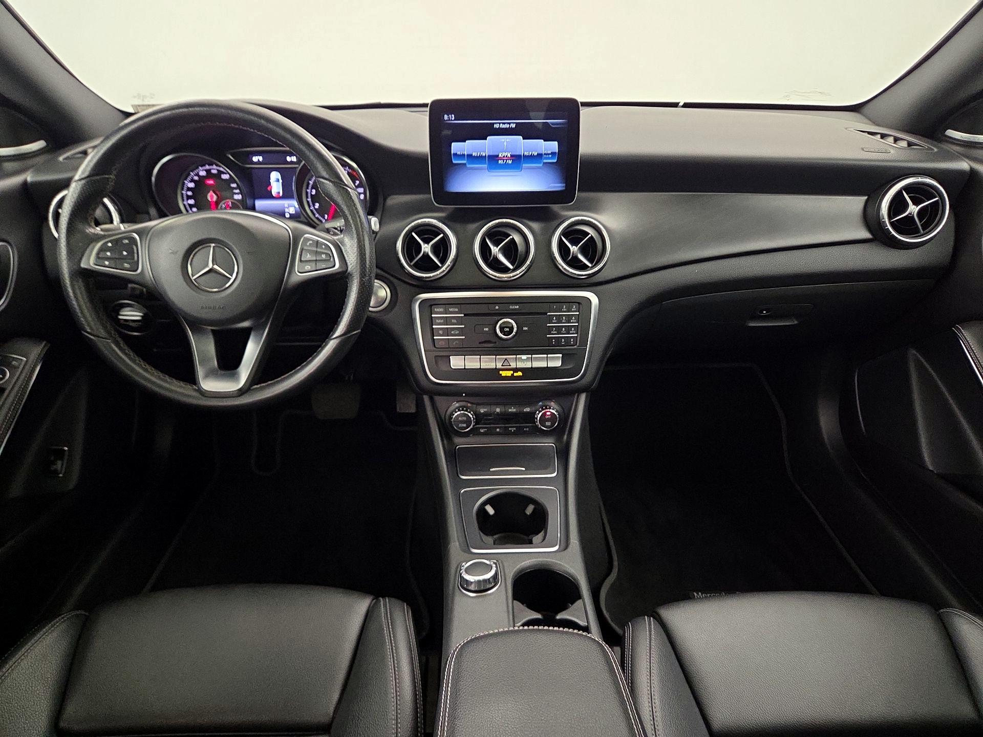 Thumbnail: 2018 Mercedes-Benz CLA - 9