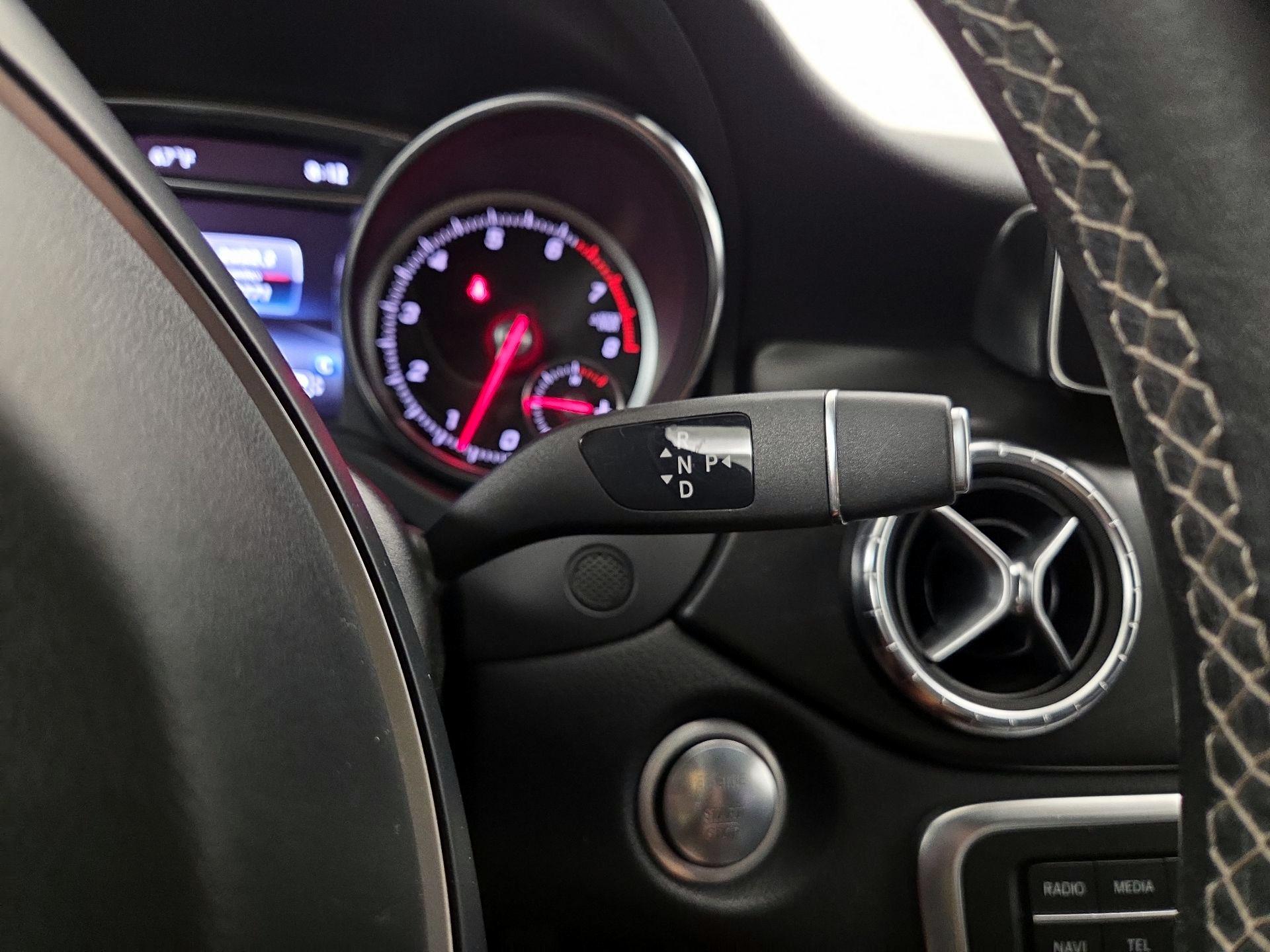 Thumbnail: 2018 Mercedes-Benz CLA - 17