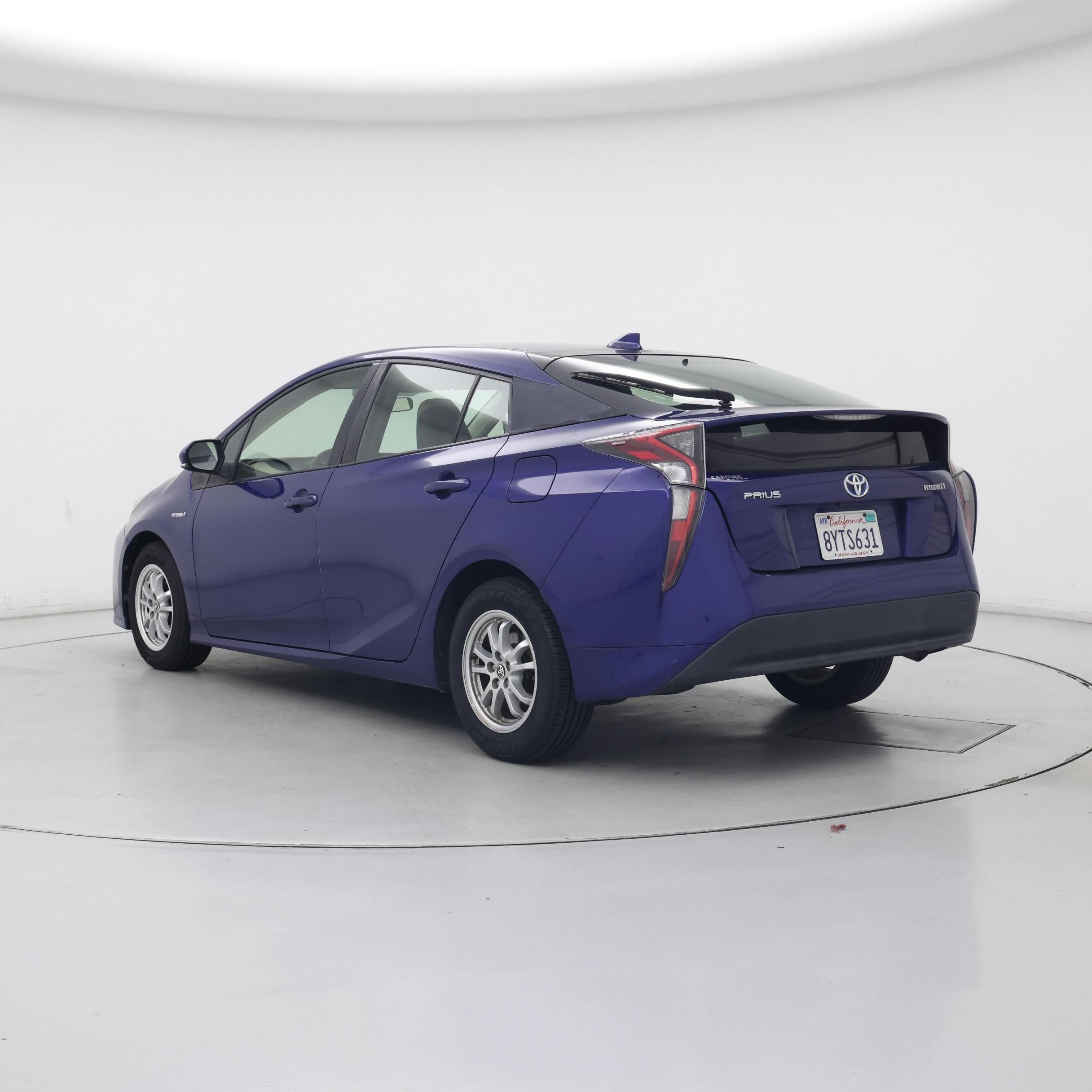 Thumbnail: 2016 Toyota Prius - 2