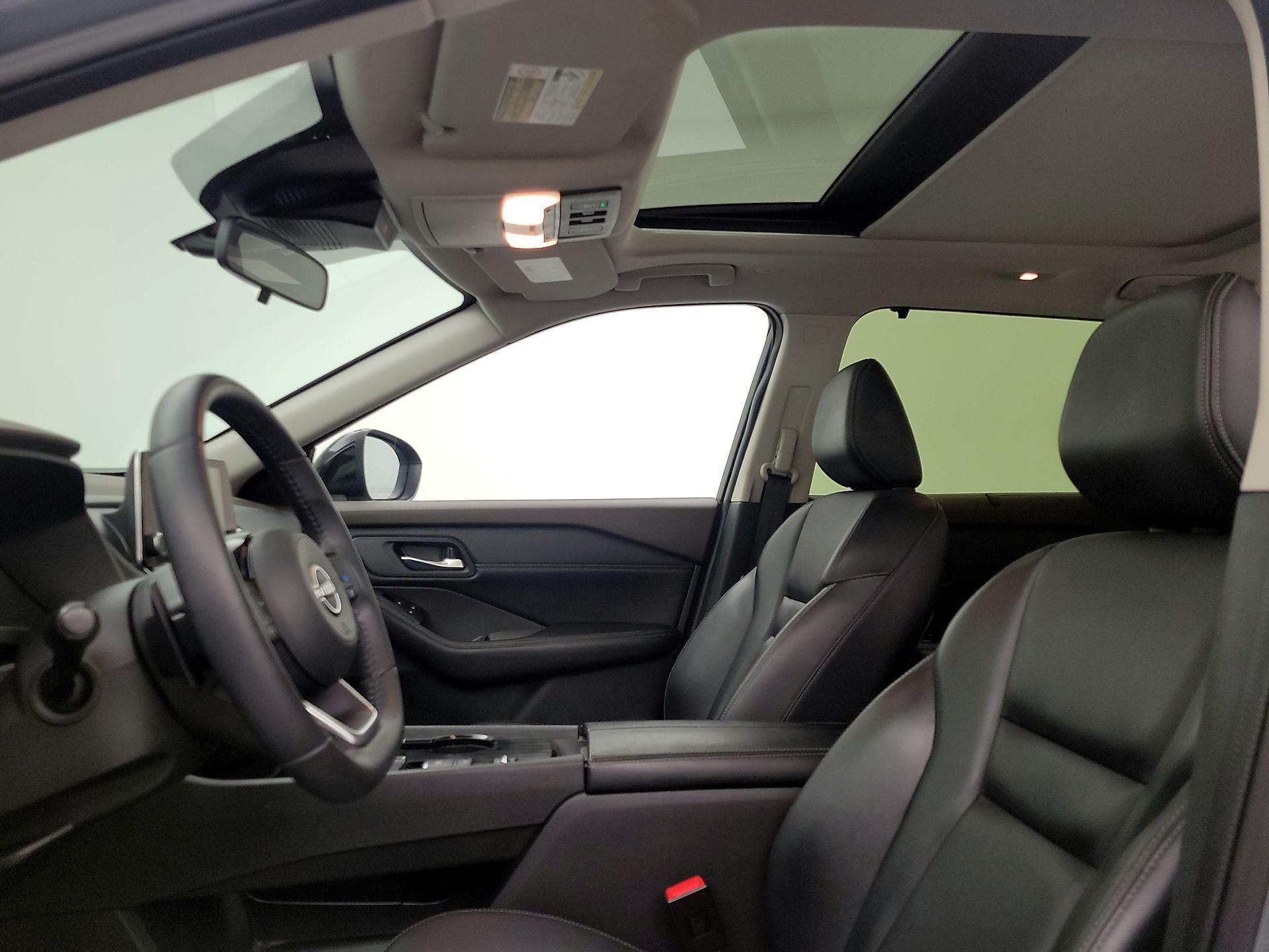 Thumbnail: 2023 Nissan Rogue - 19