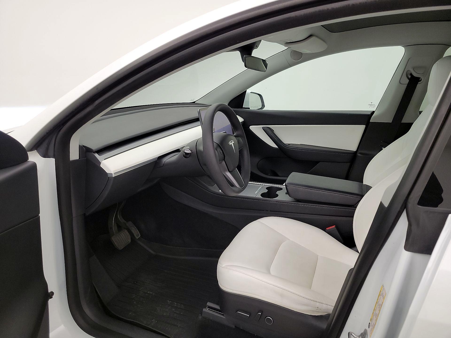 Thumbnail: 2022 Tesla Model Y - 11