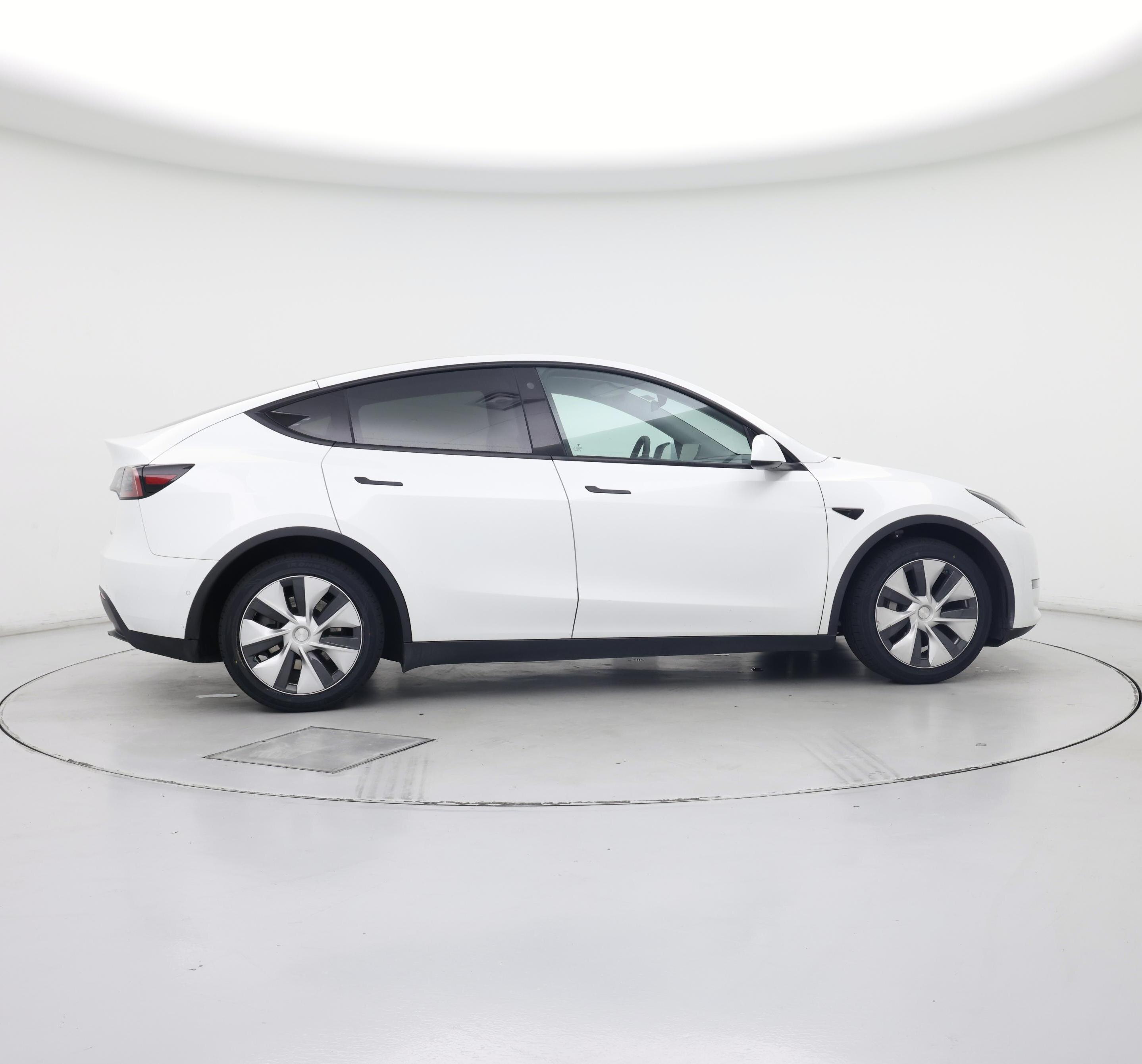 Thumbnail: 2022 Tesla Model Y - 7