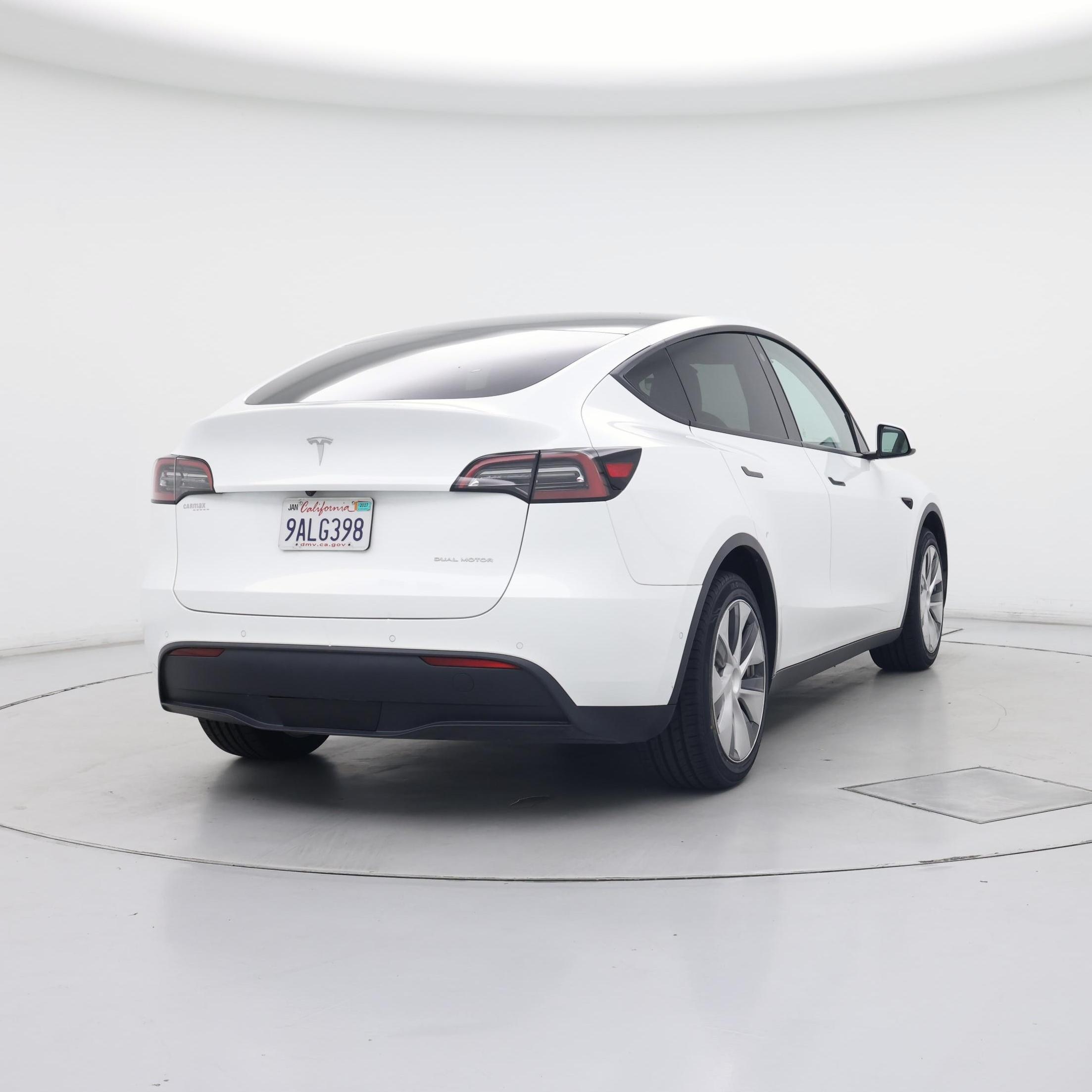 Thumbnail: 2022 Tesla Model Y - 8