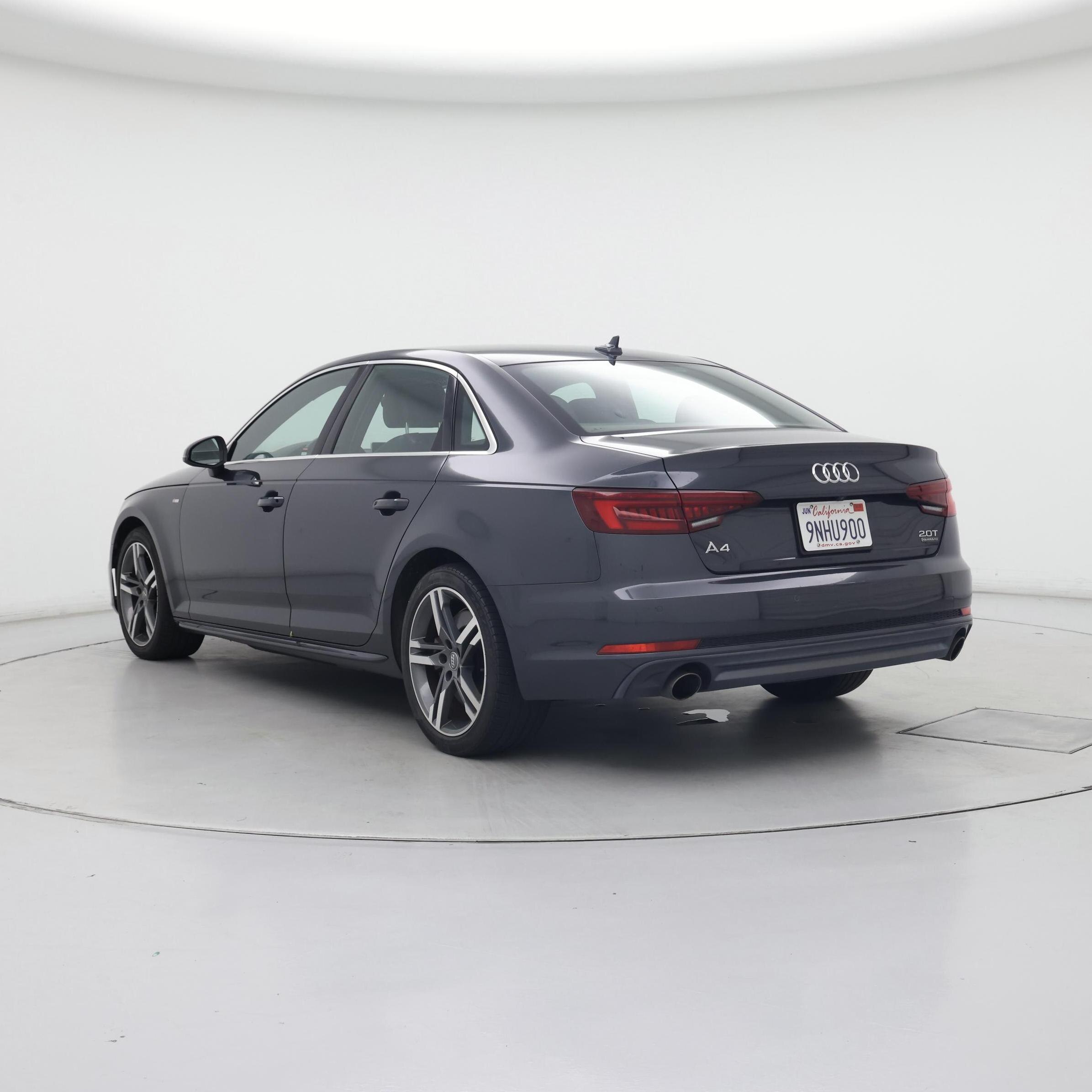 Thumbnail: 2018 Audi A4 - 2
