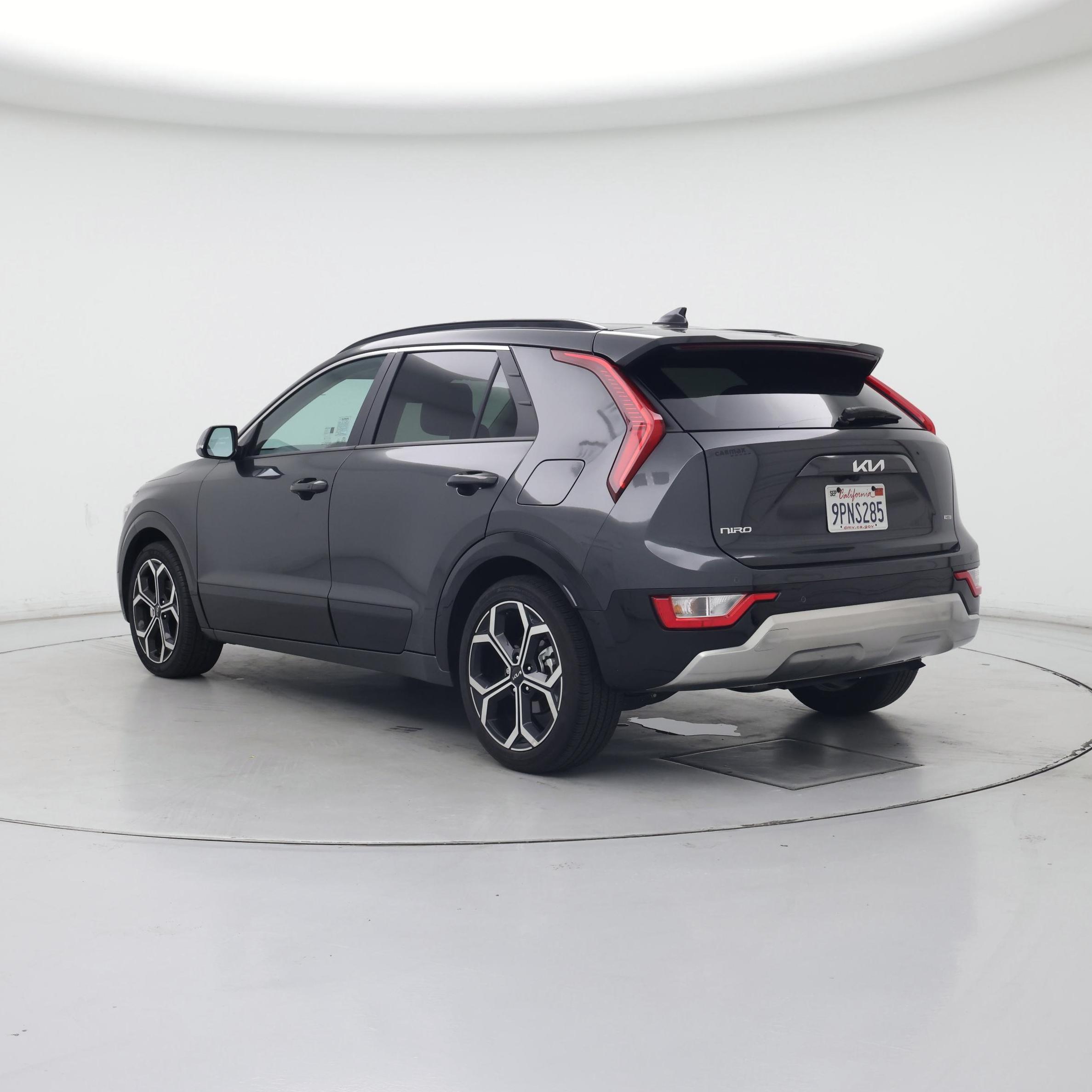 Thumbnail: 2025 Kia Niro - 2