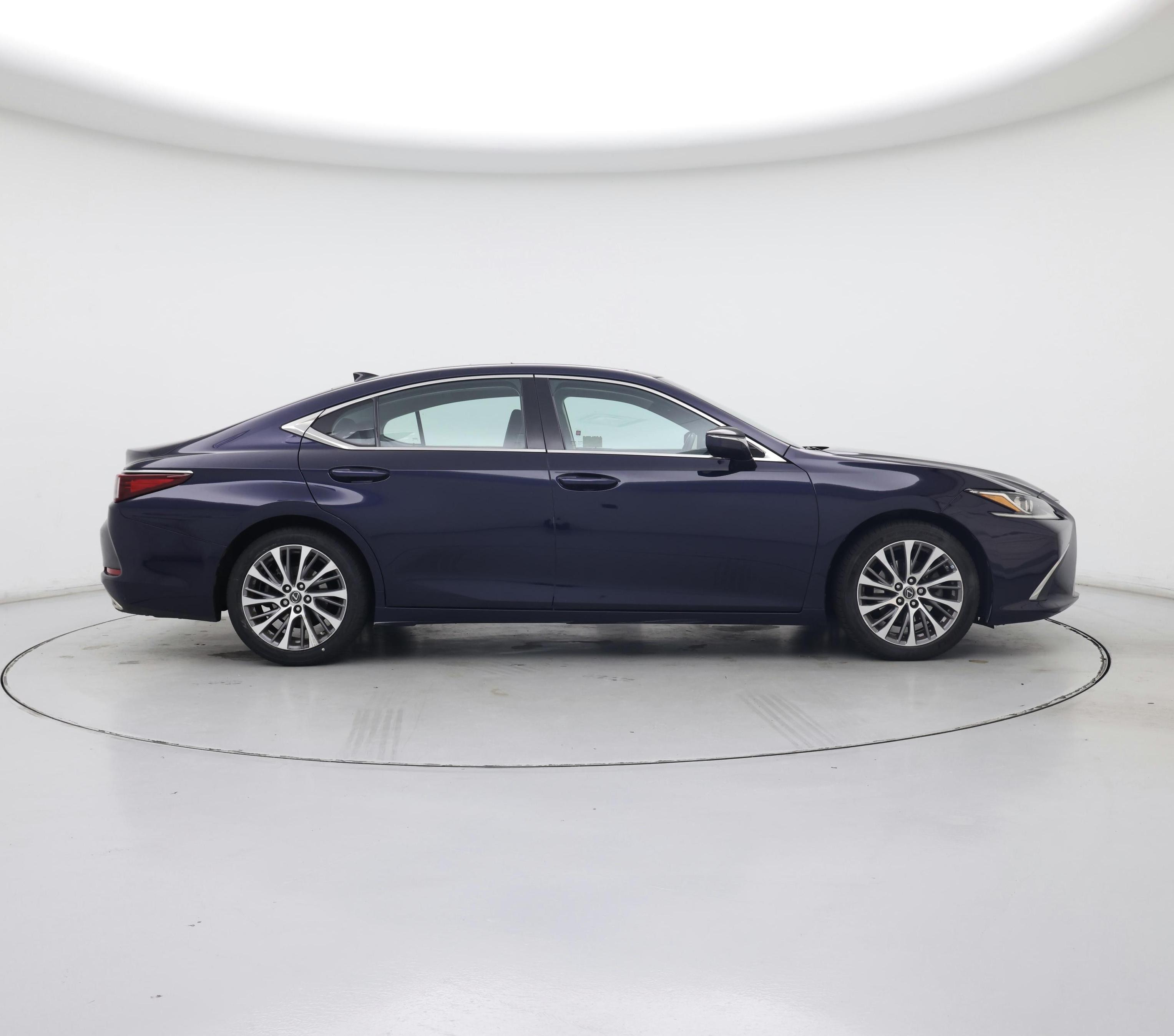 Thumbnail: 2019 Lexus ES - 7