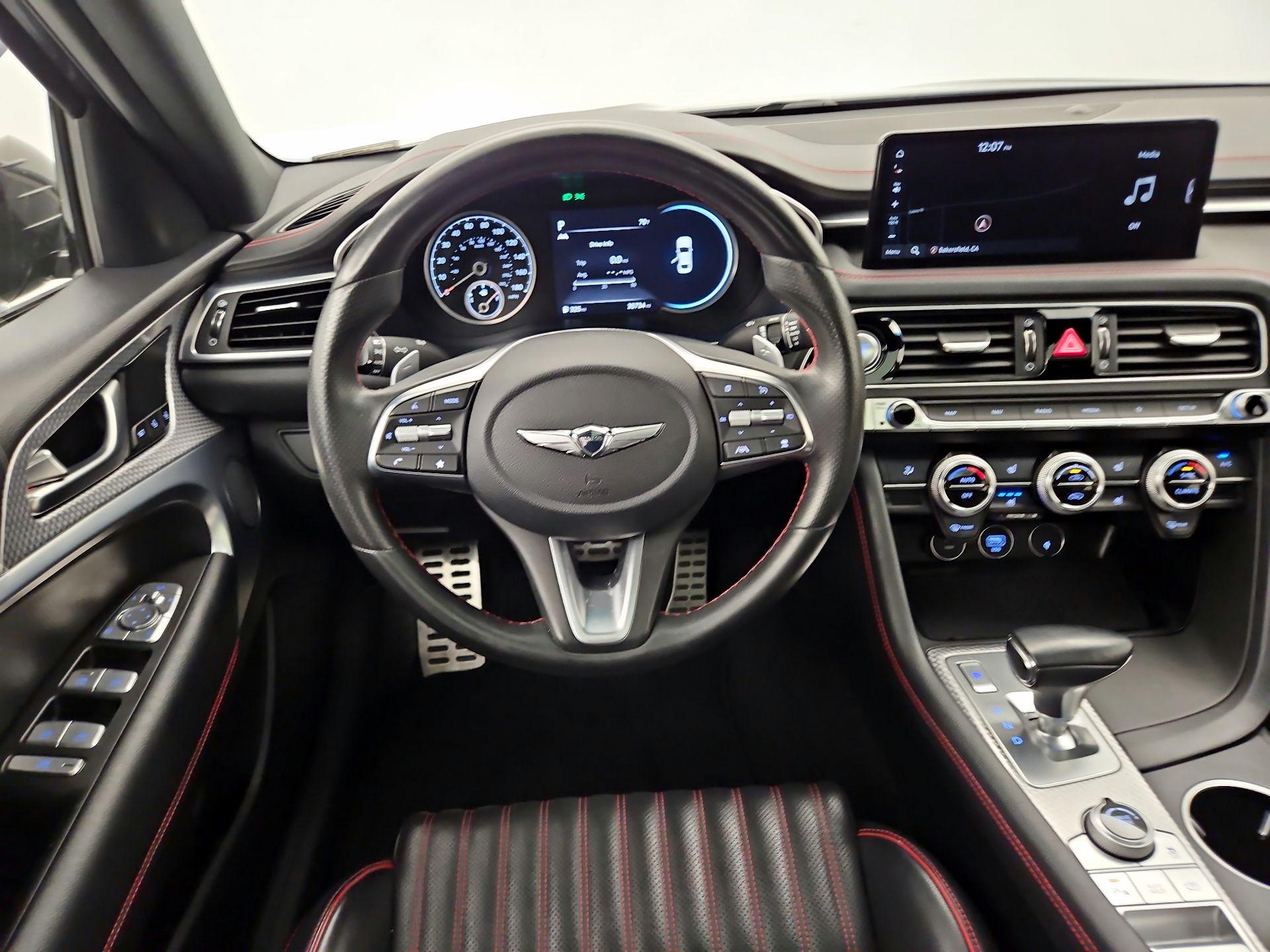 Thumbnail: 2023 Genesis G70 - 10