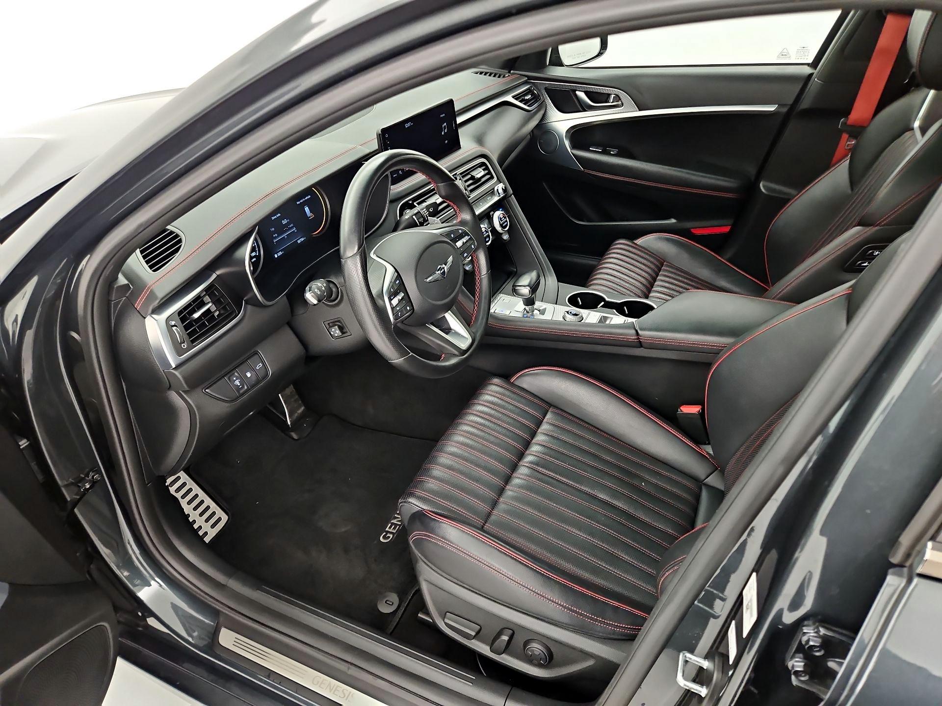 Thumbnail: 2023 Genesis G70 - 11