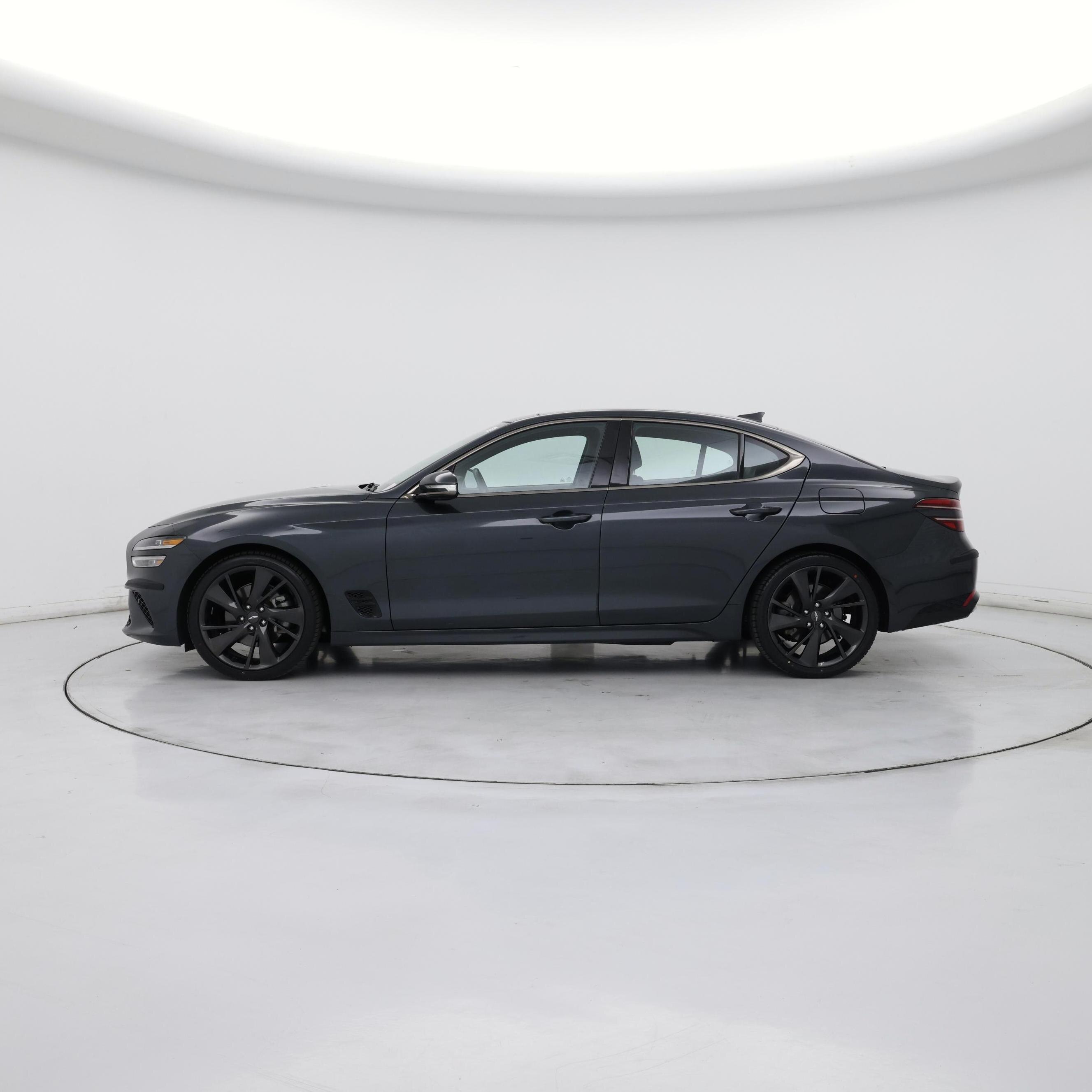 Thumbnail: 2023 Genesis G70 - 3