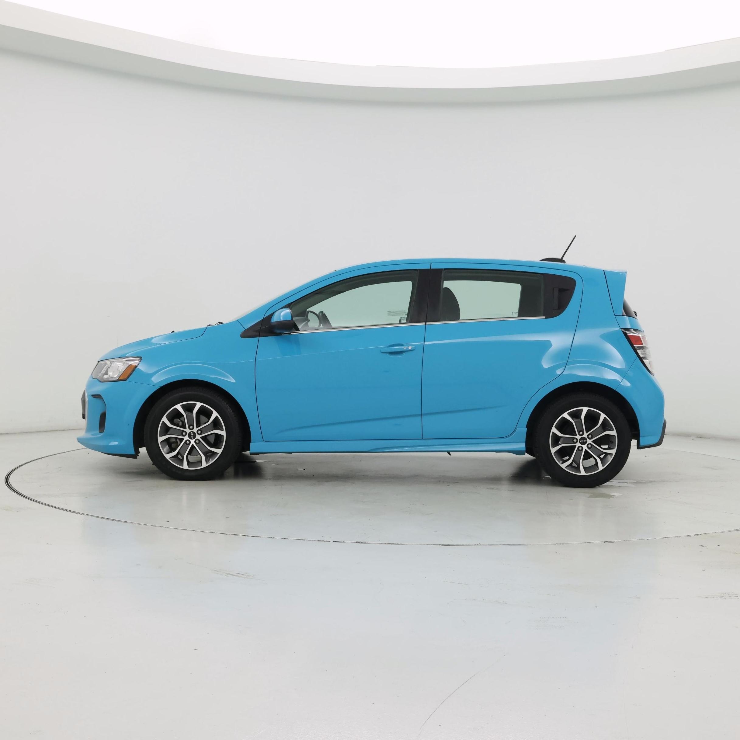 Thumbnail: 2020 Chevrolet Sonic - 3