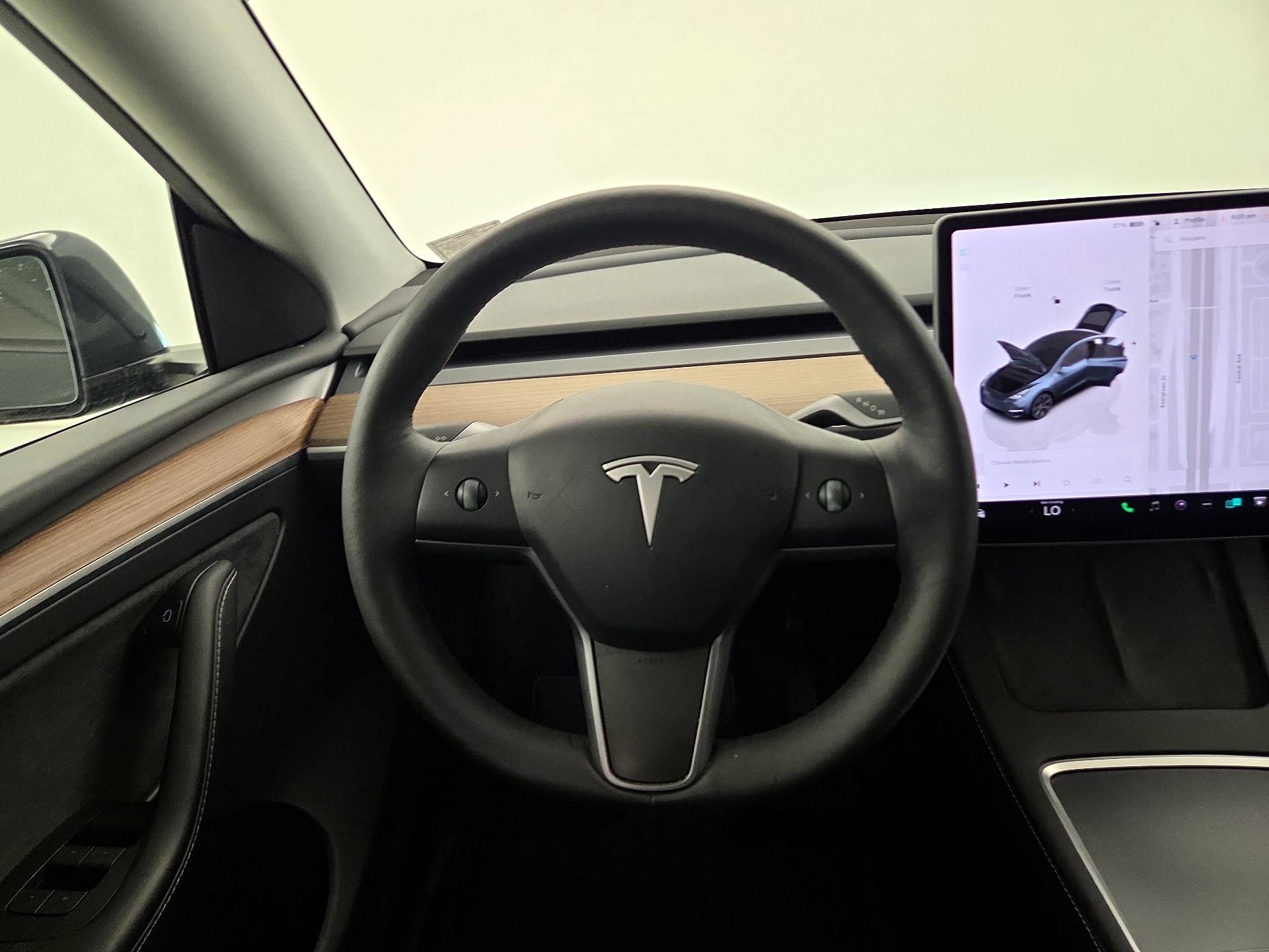 Thumbnail: 2024 Tesla Model Y - 10