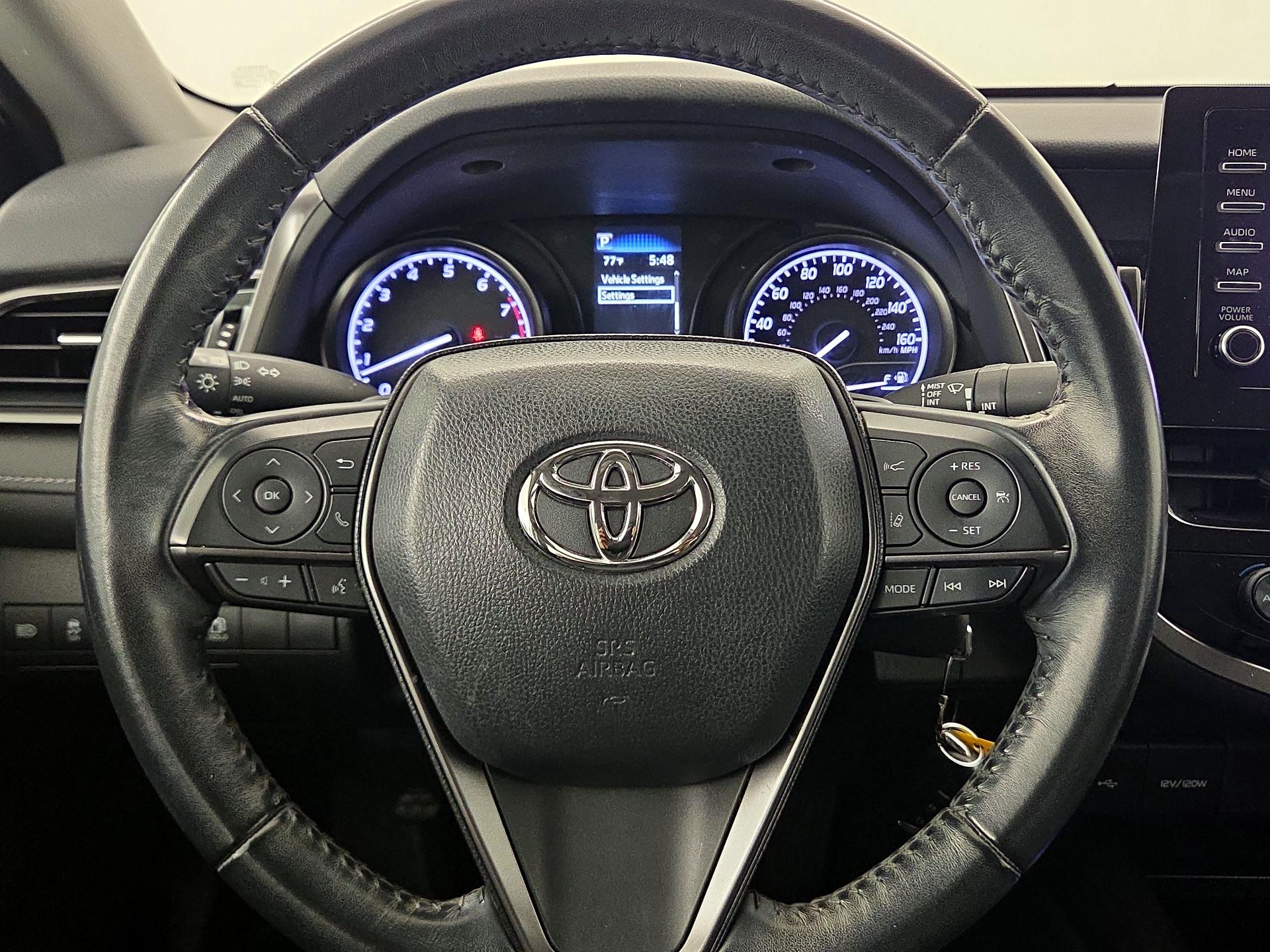 Thumbnail: 2021 Toyota Camry - 10