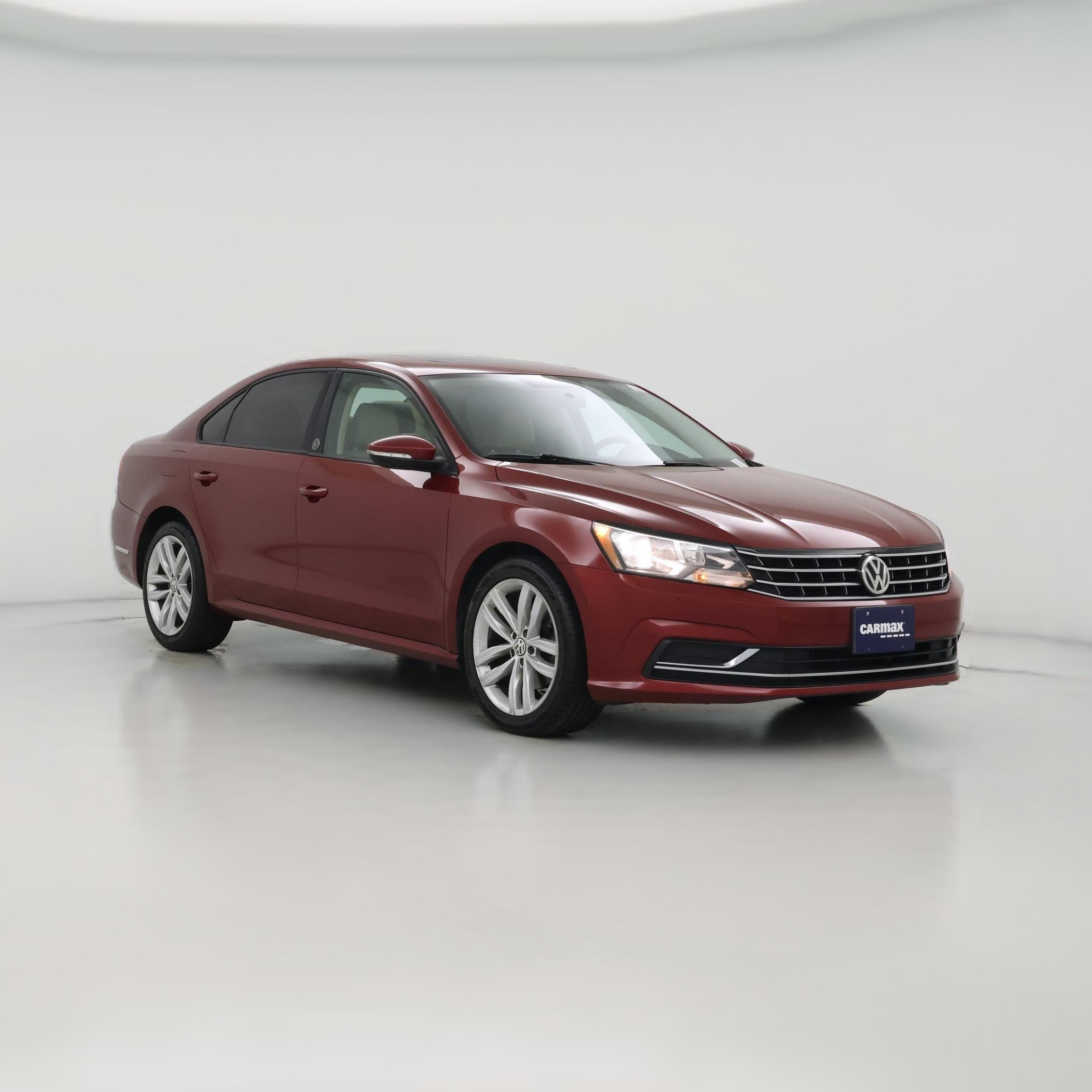 Thumbnail: 2019 Volkswagen Passat - 1