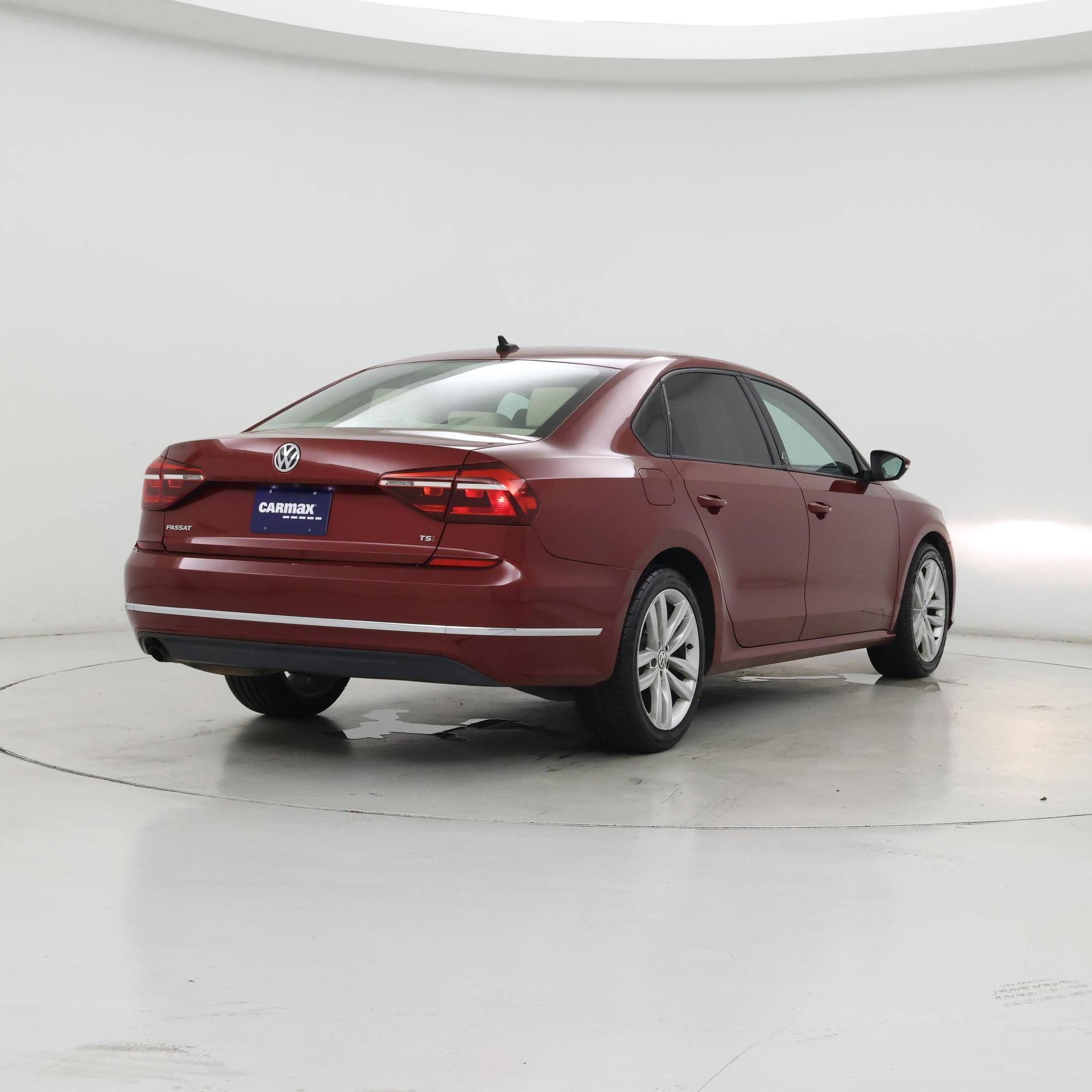 Thumbnail: 2019 Volkswagen Passat - 8