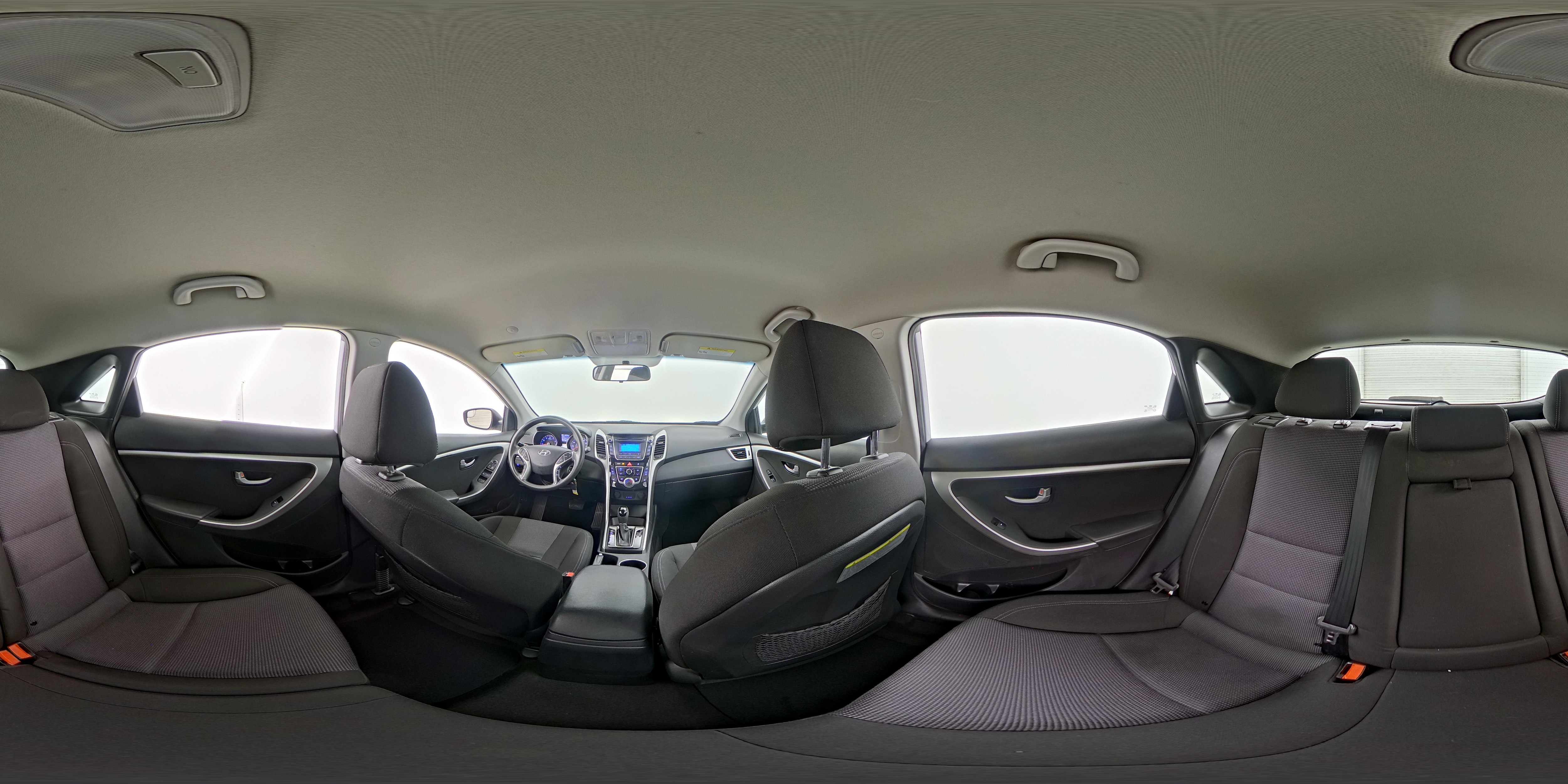 2014 Hyundai Elantra GT Base - Photo 24