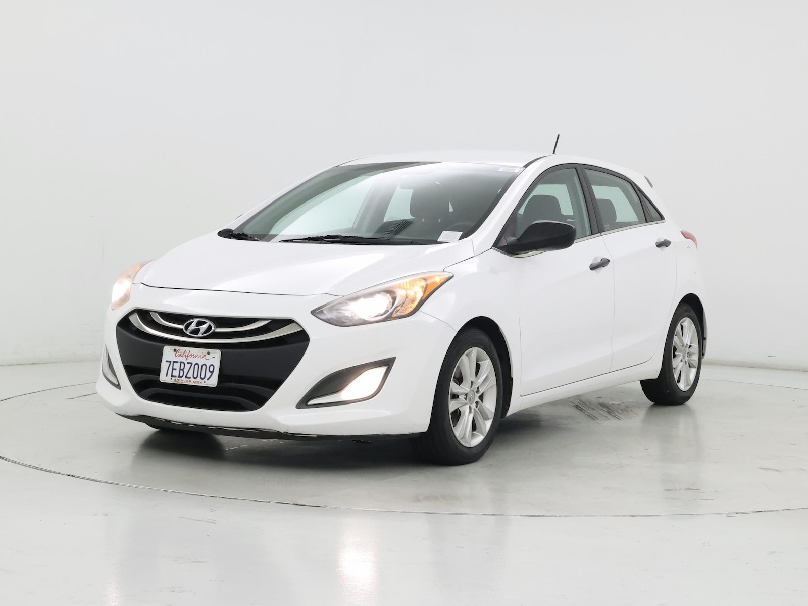 2014 Hyundai Elantra GT Base - Photo 5