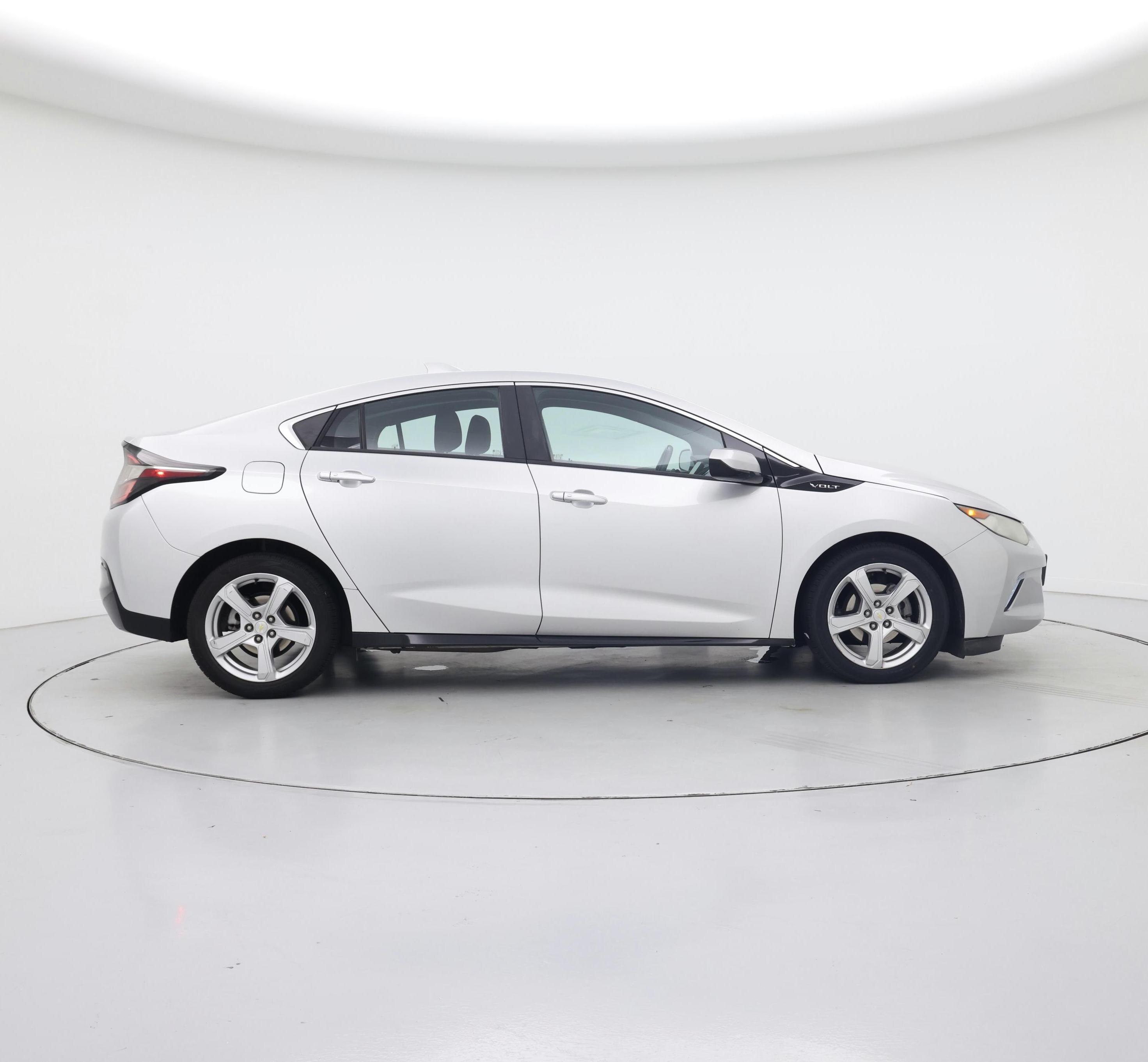 Thumbnail: 2018 Chevrolet Volt - 7
