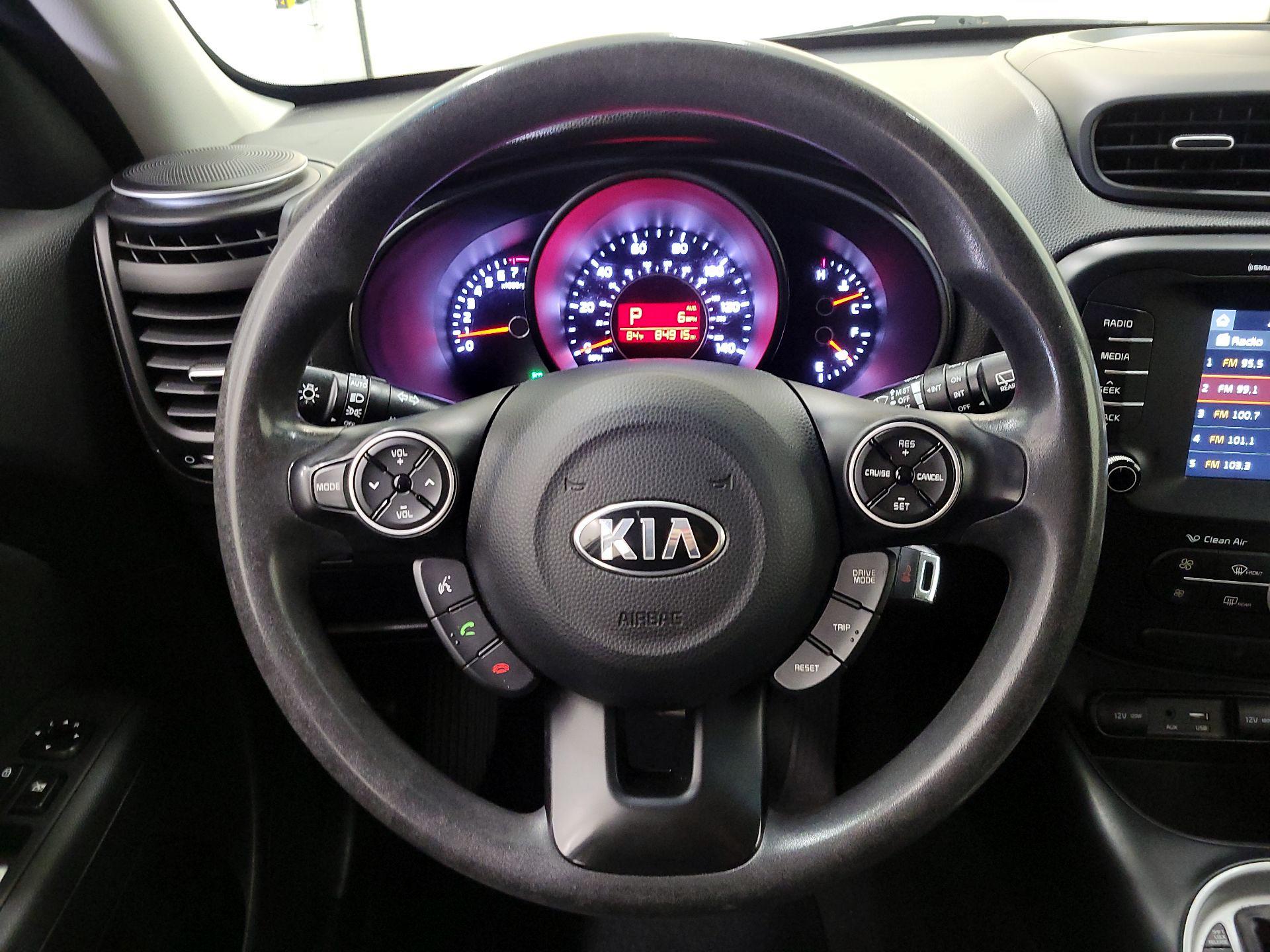 Thumbnail: 2019 Kia Soul - 10