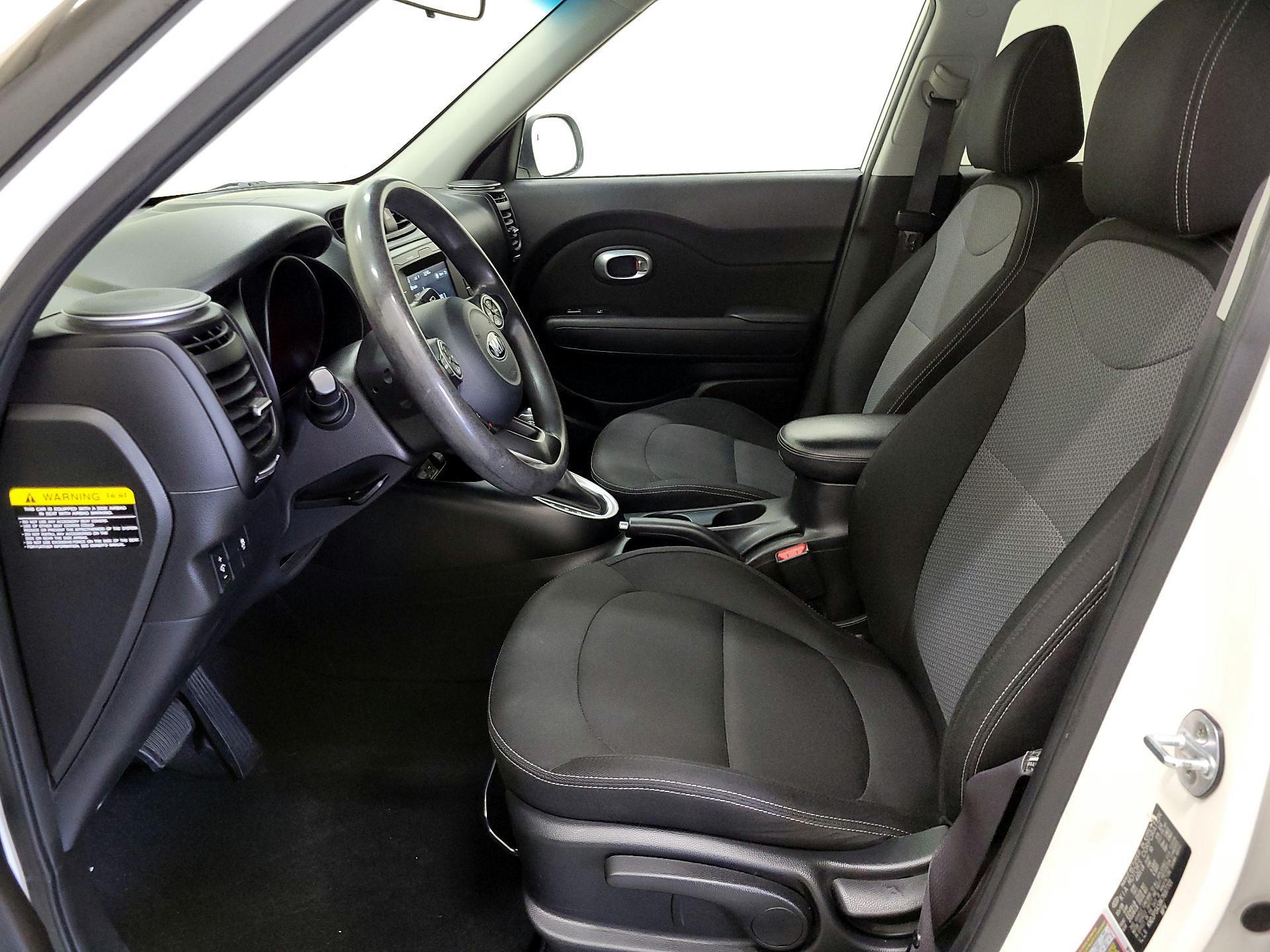 Thumbnail: 2019 Kia Soul - 11