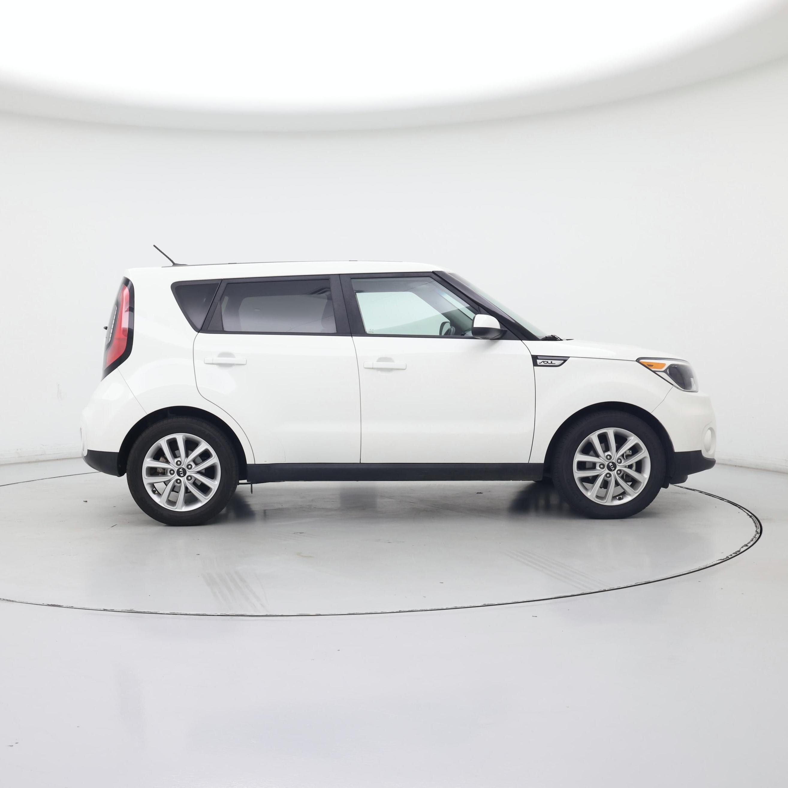 Thumbnail: 2019 Kia Soul - 7