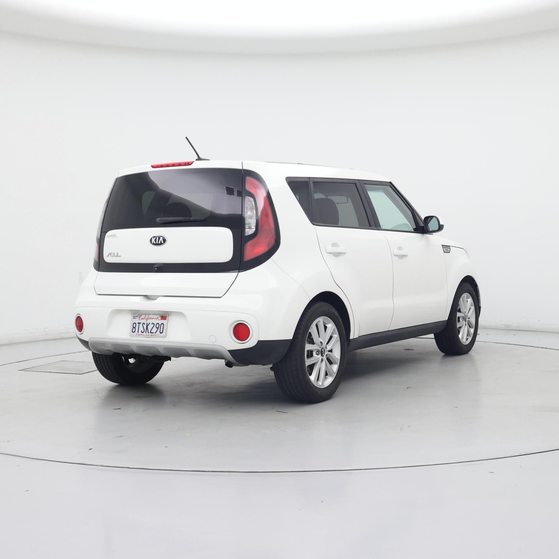 Thumbnail: 2019 Kia Soul - 8