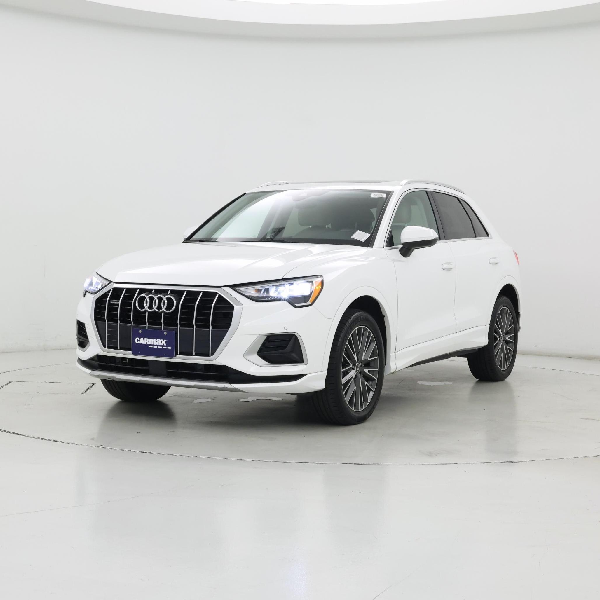 Thumbnail: 2021 Audi Q3 - 4