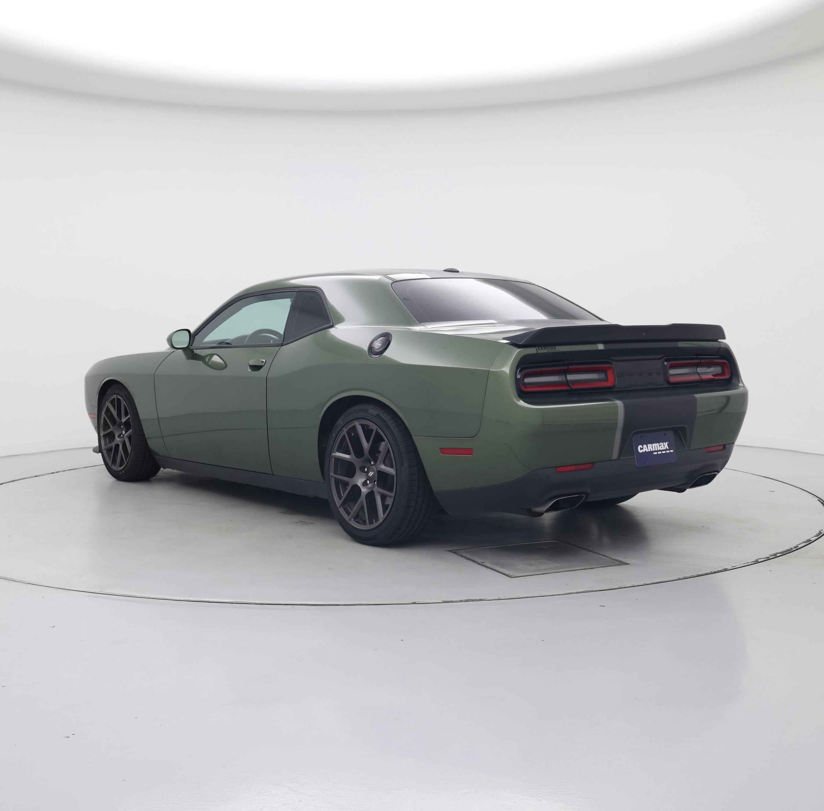 Thumbnail: 2019 Dodge Challenger - 2