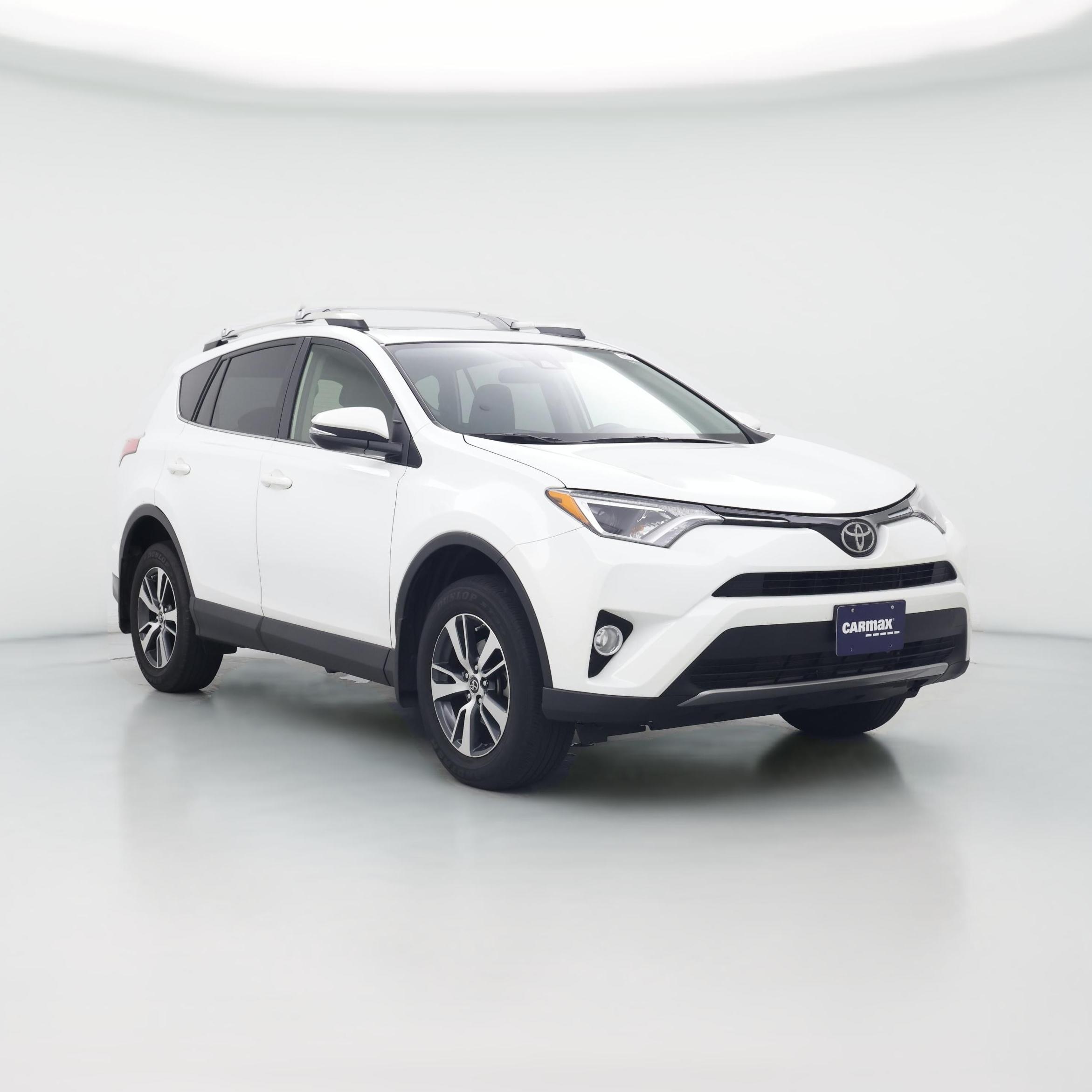 Thumbnail: 2018 Toyota RAV4 - 1