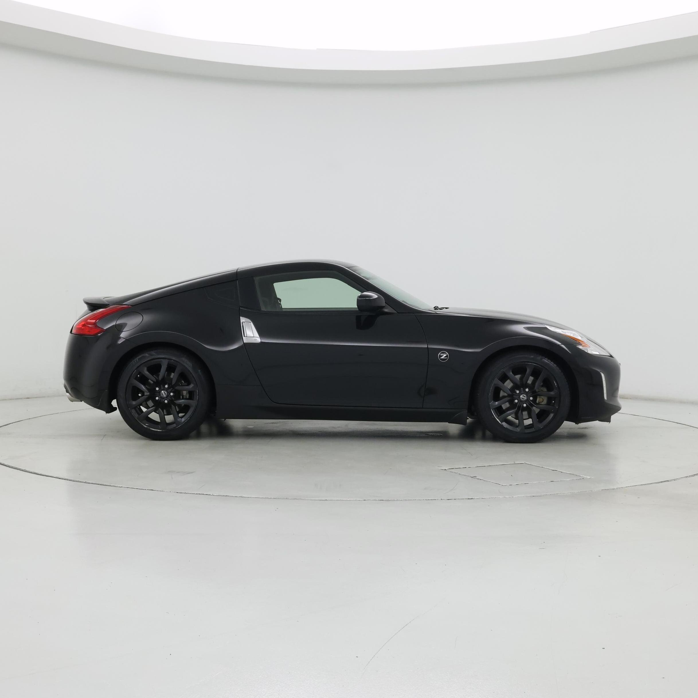 Thumbnail: 2017 Nissan Z - 7